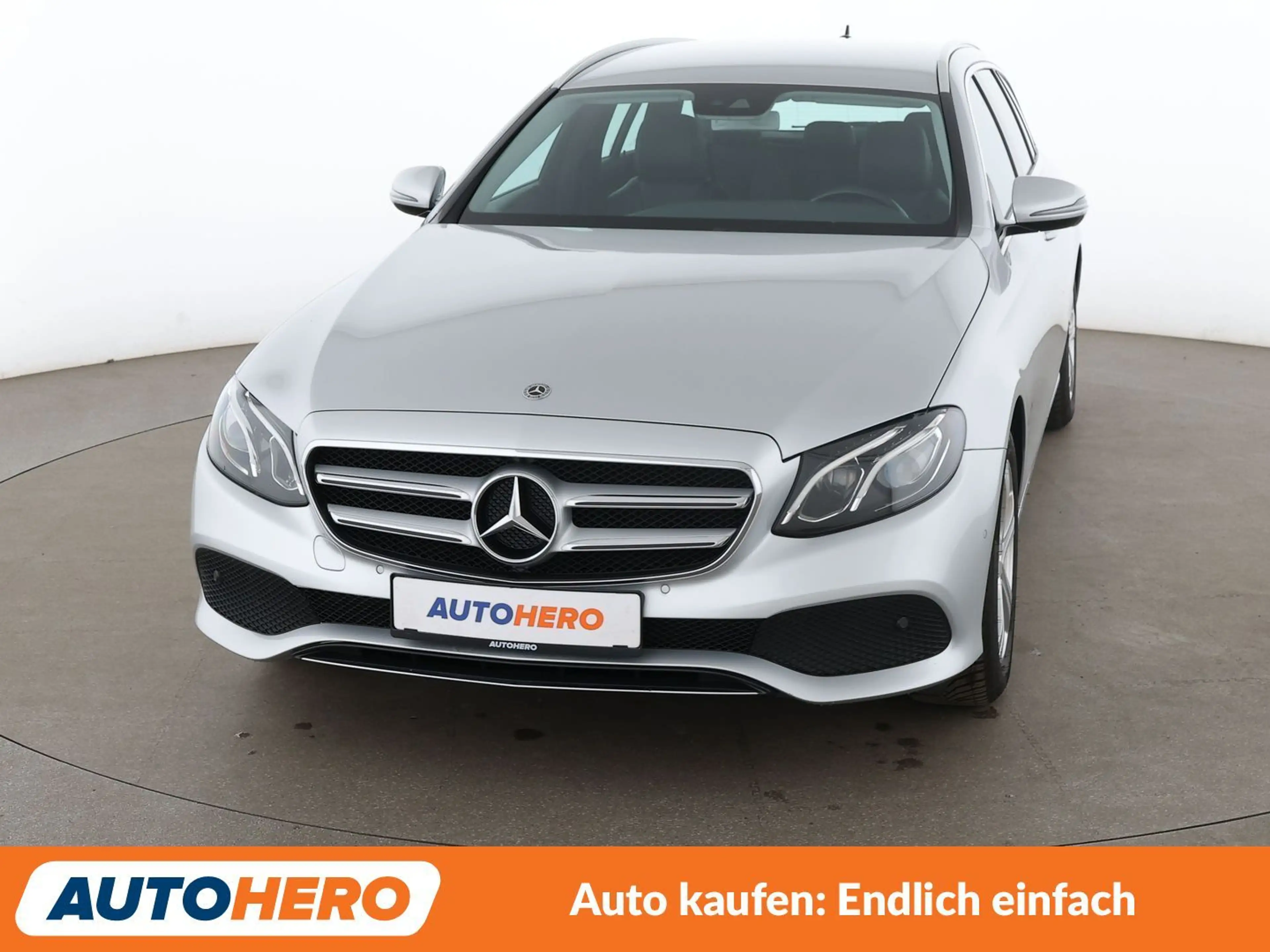 Mercedes-Benz E 220 E 220 d Avantgarde Aut. *NAVI*LED*TEMPO*CAM*SHZ* — photo 9