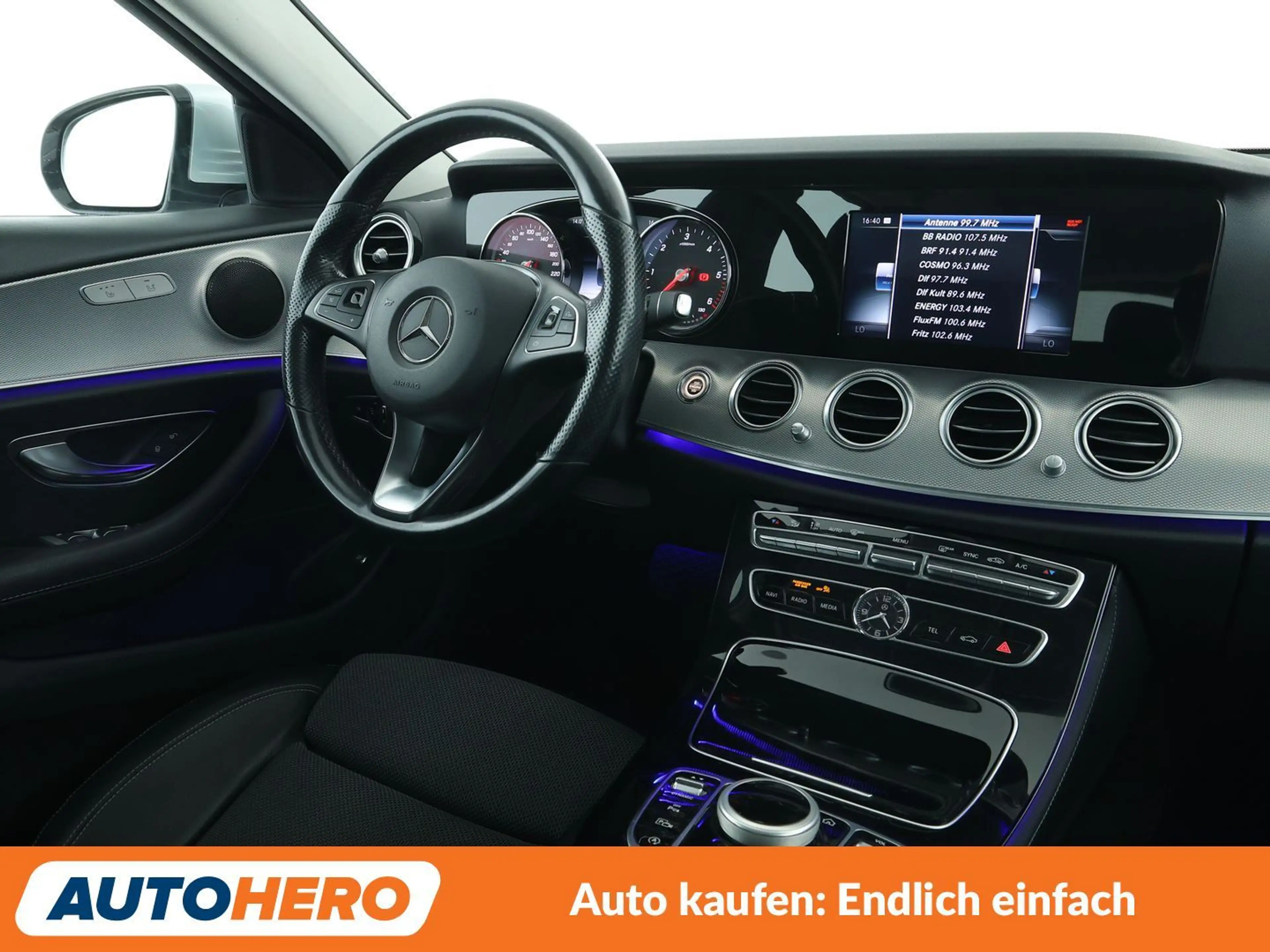Mercedes-Benz E 220 E 220 d Avantgarde Aut. *NAVI*LED*TEMPO*CAM*SHZ* — photo 13