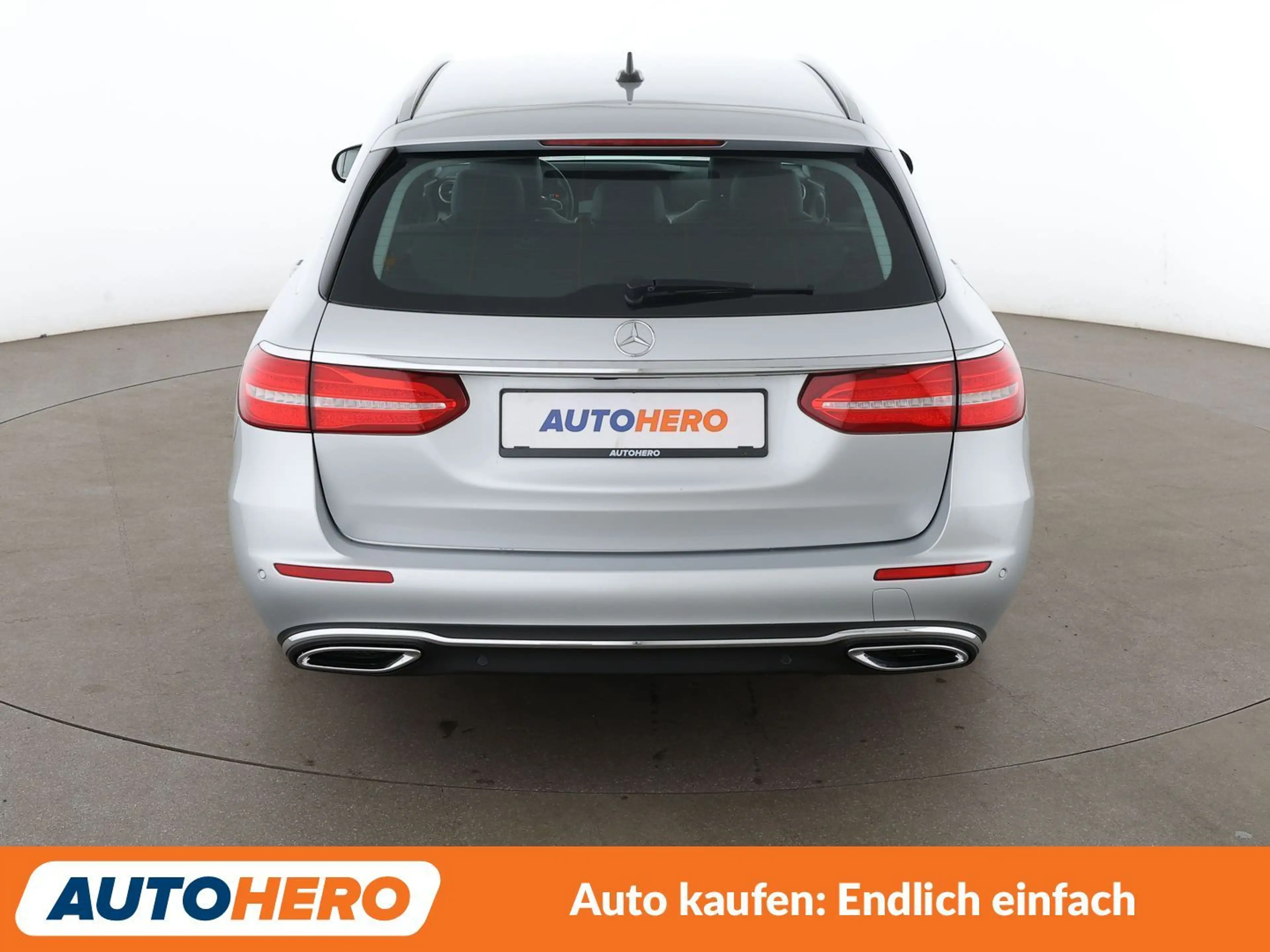 Mercedes-Benz E 220 E 220 d Avantgarde Aut. *NAVI*LED*TEMPO*CAM*SHZ* — photo 5