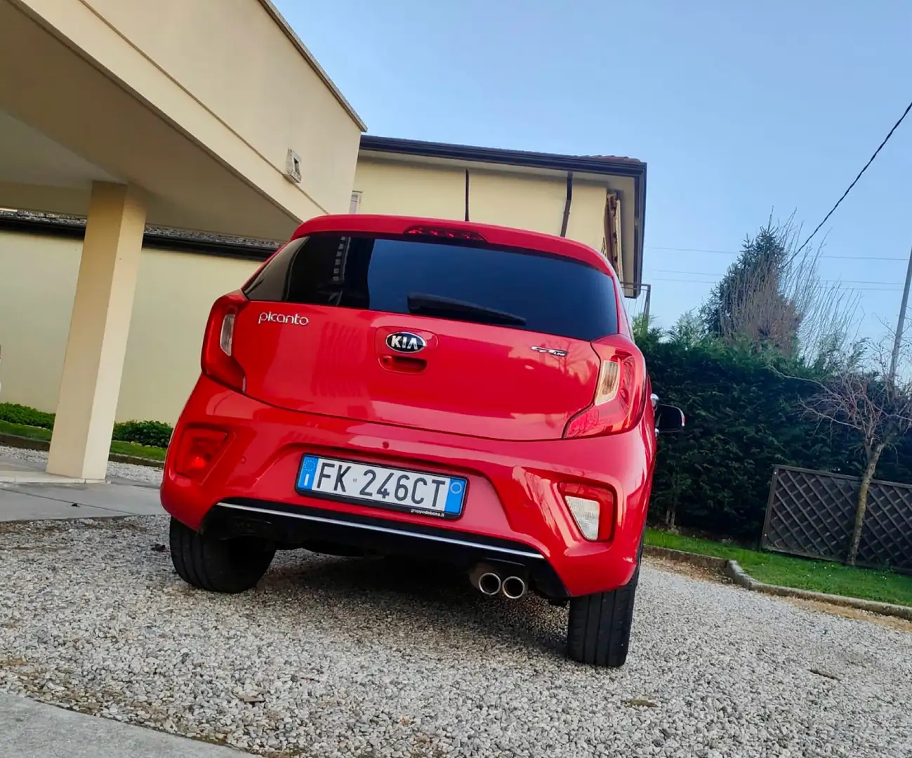 Kia Picanto 1.2 GT Line - 2