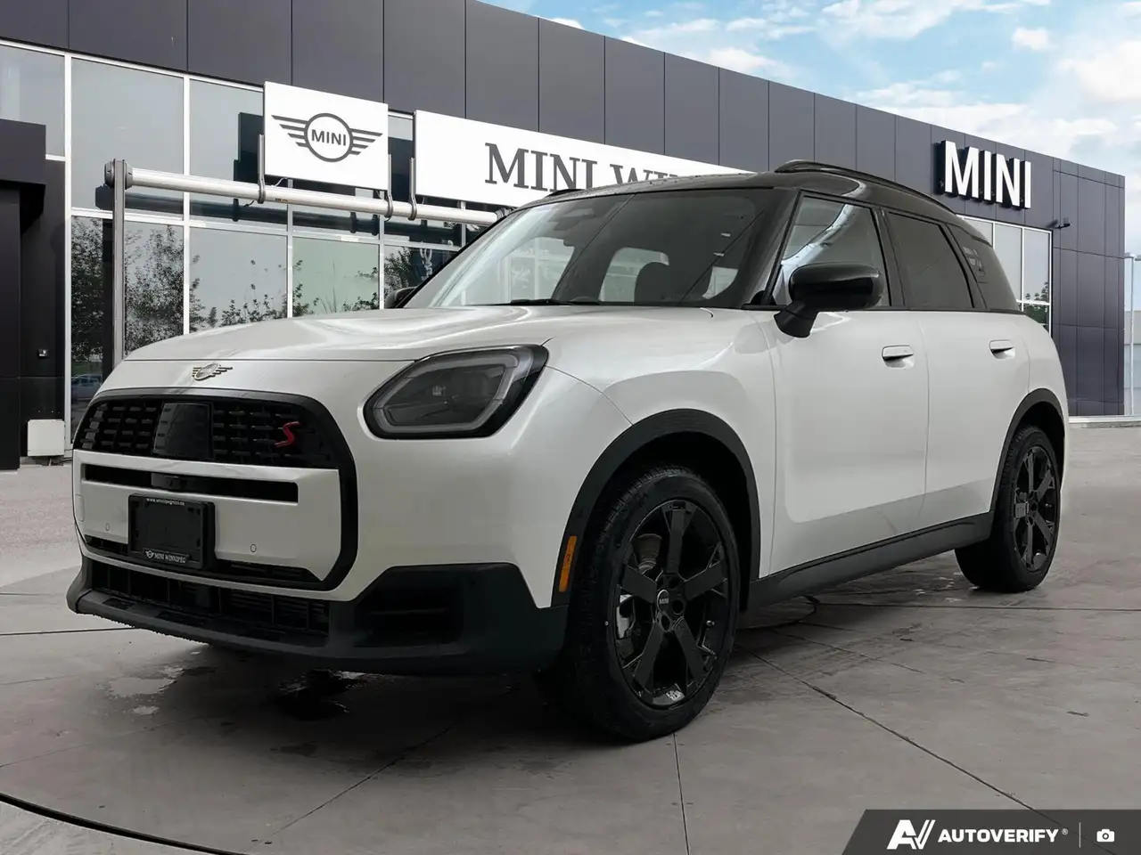 MINI Countryman снимка MINI Countryman