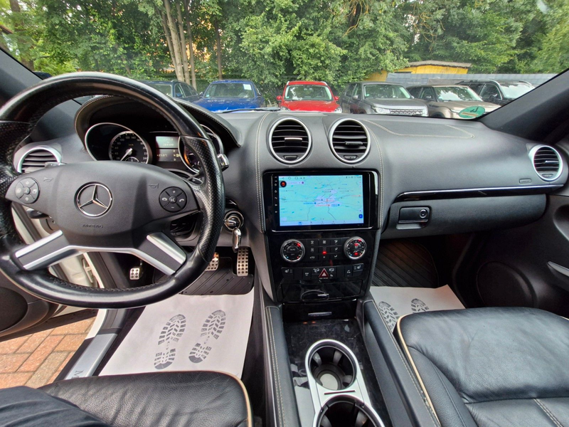 Mercedes-Benz ML 350 4Matic Edition Ahk Leder Bi-Xenon — photo 11