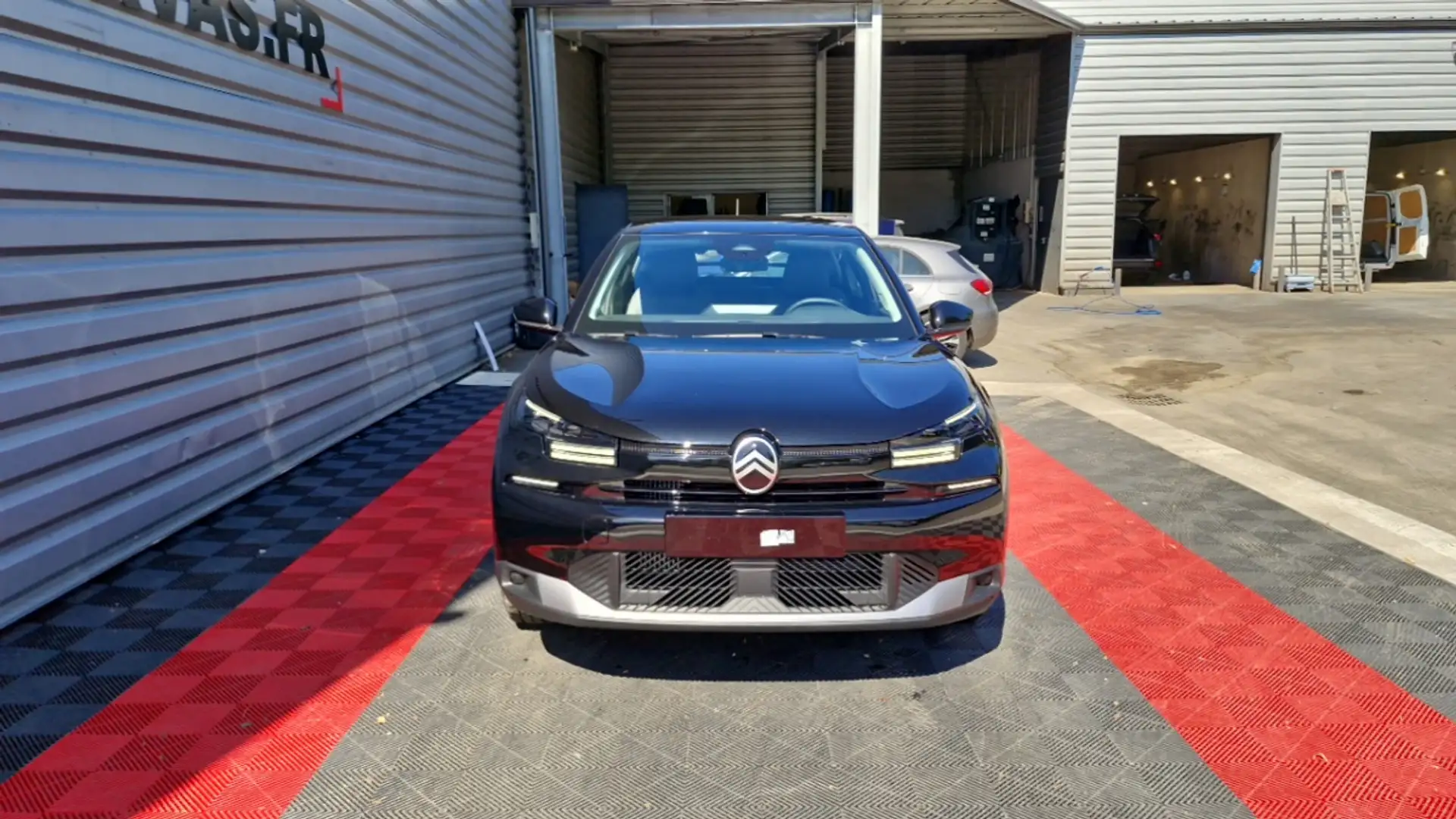 Citroen C4 HYBRIDE 136 E-DCS6 PLUS Noir - 2