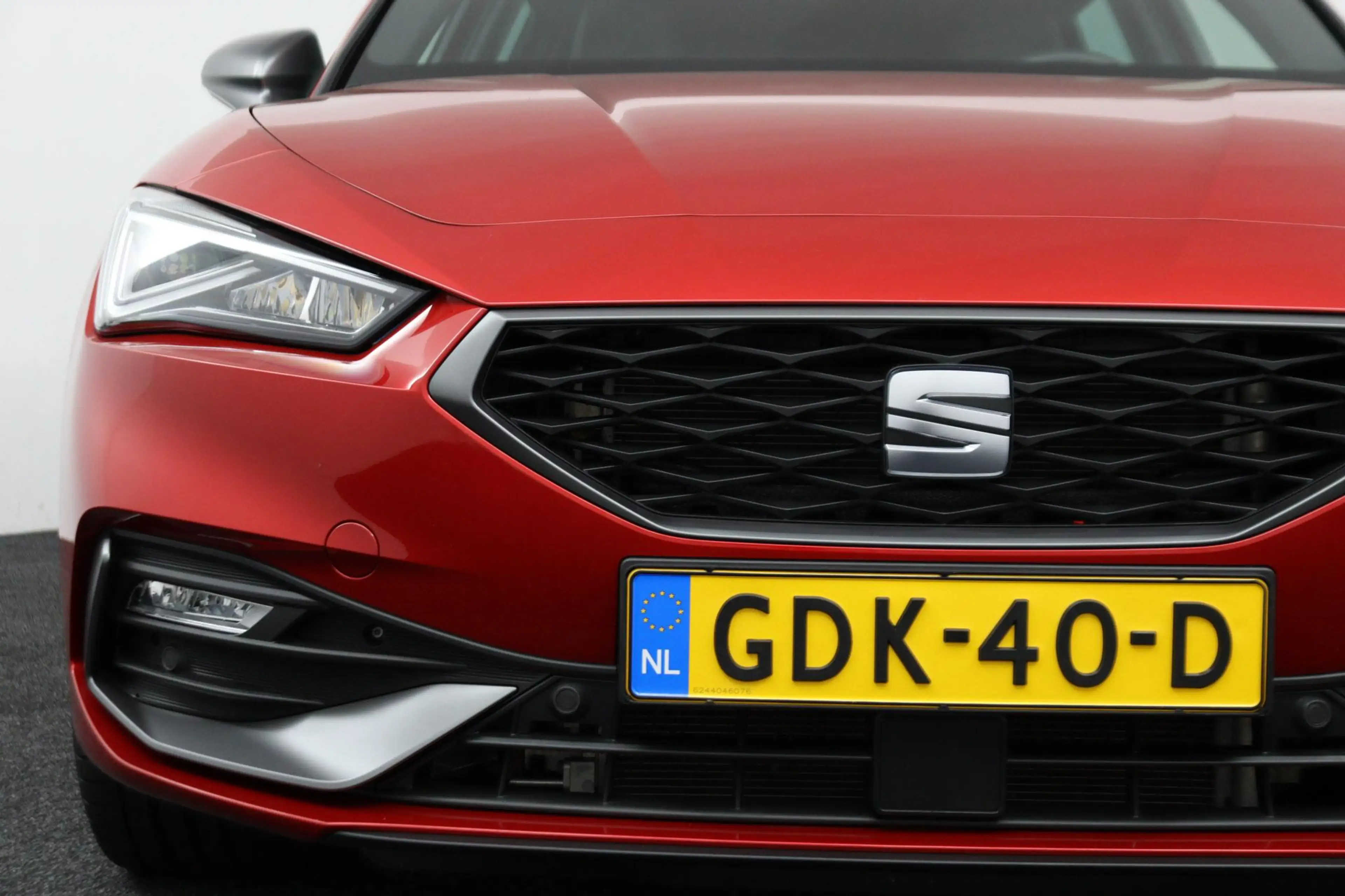 SEAT Leon e-Hybrid Sportstourer 1.4 TSI eHybrid PHEV FR Business Inte — photo 11
