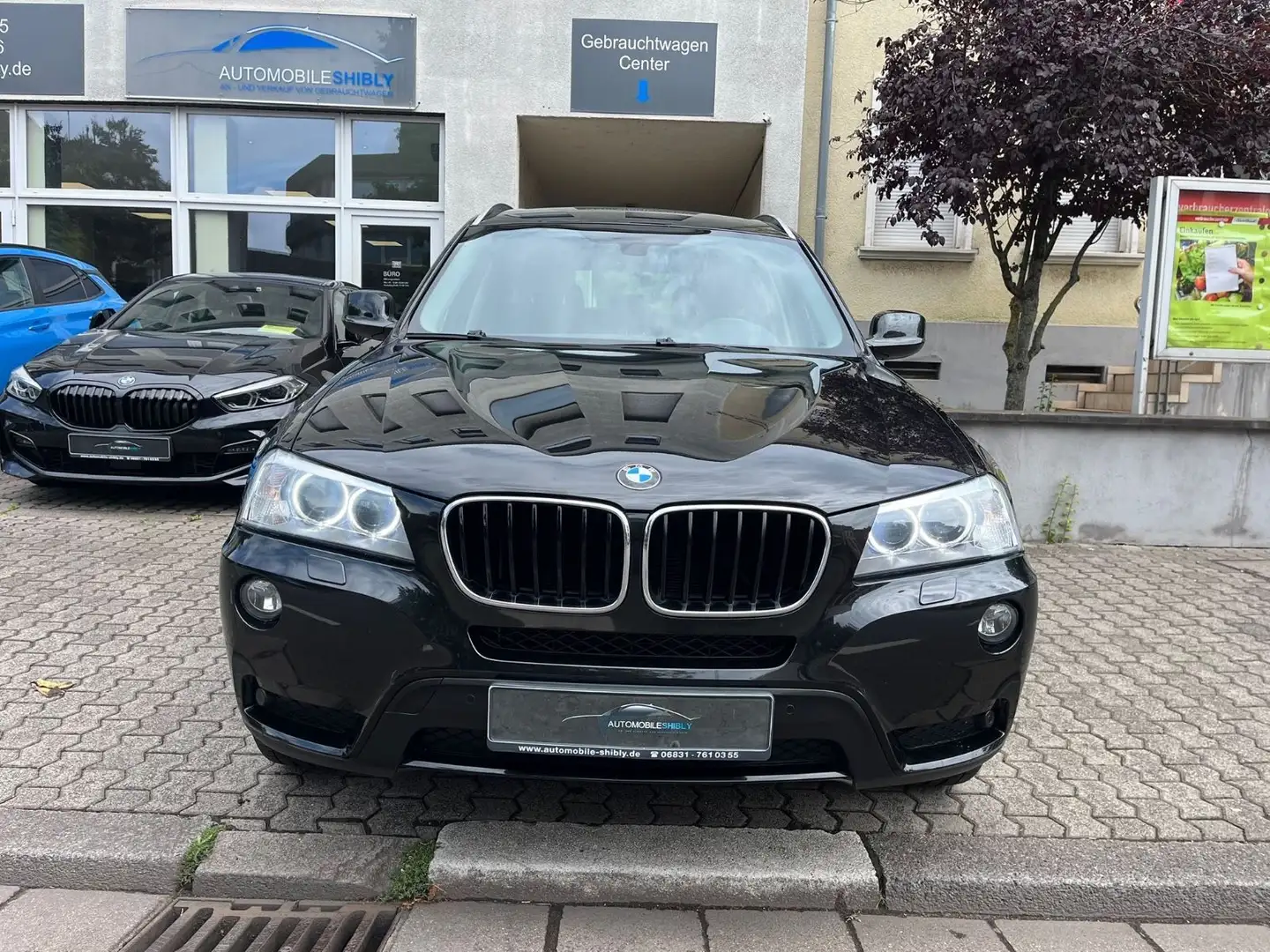 BMW X3 xDrive 20 d Automatik, Xenon Black - 2