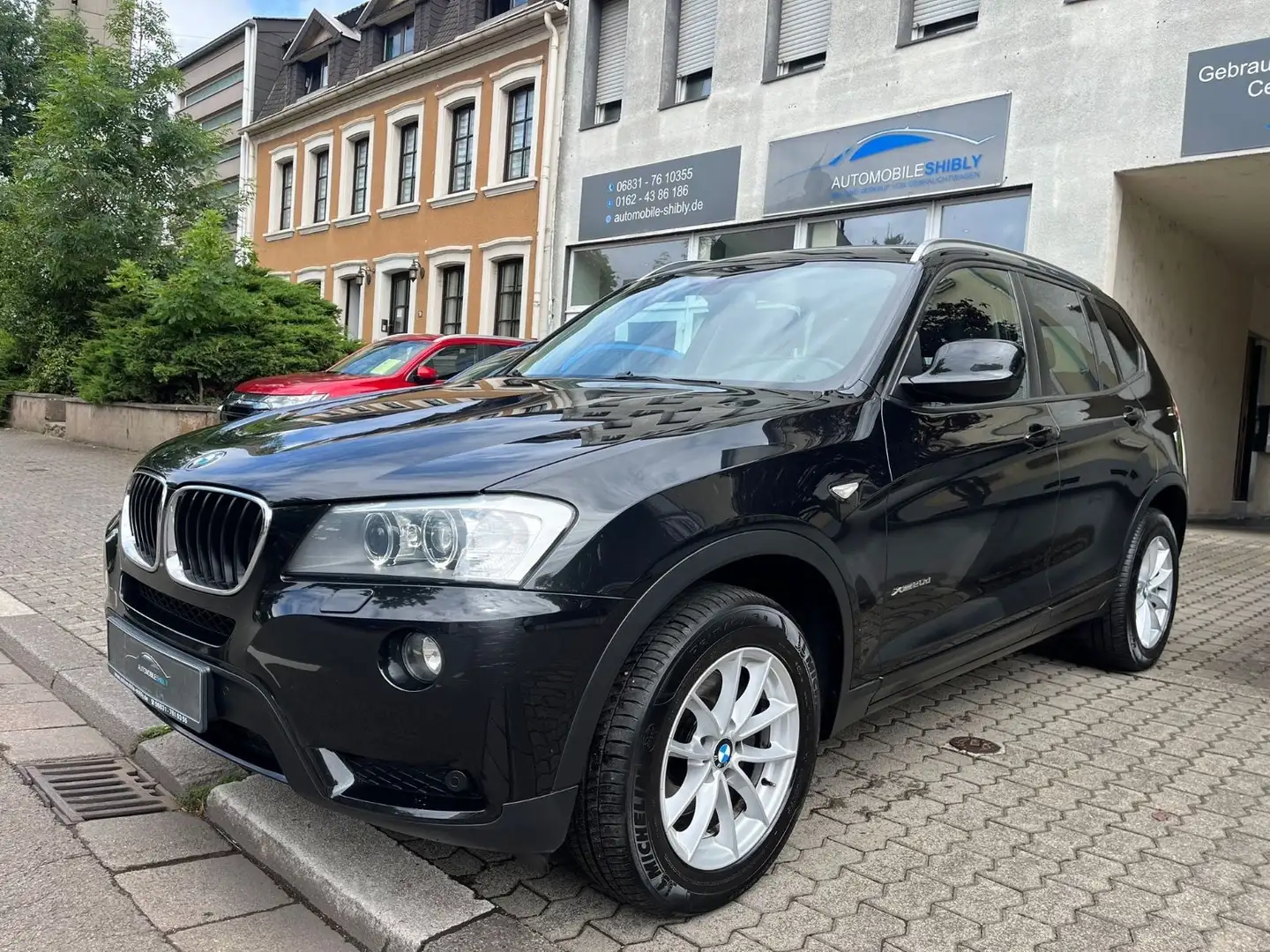 BMW X3 xDrive 20 d Automatik, Xenon Black - 1