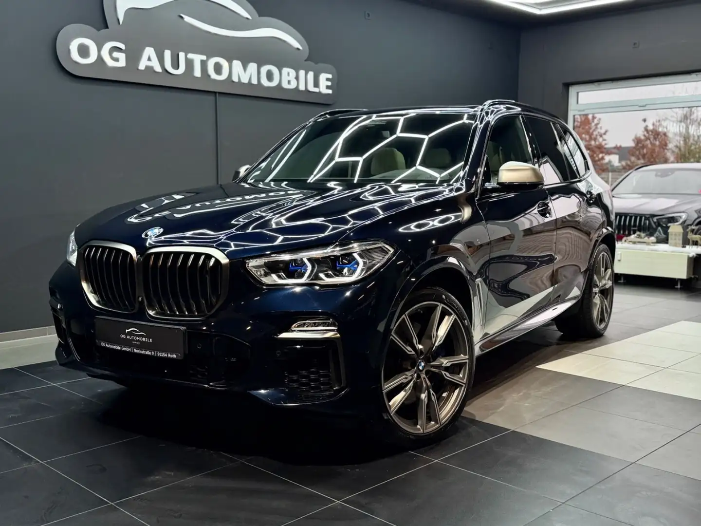 BMW X5 M50 d*PANO*BOWERS*MASSAGE*HEADUP*AHK*LASER Schwarz - 1