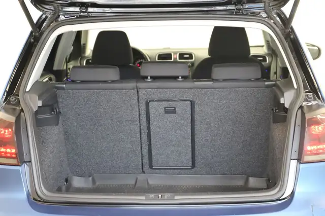 Volkswagen Golf view 28