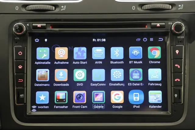 Volkswagen Golf view 24