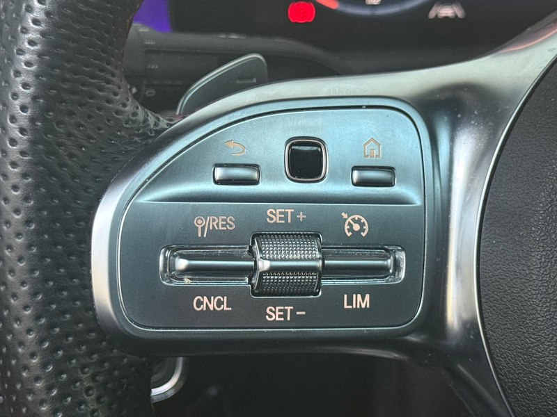 Mercedes-Benz CLA 45 AMG 250 e Blackpack AMG Pano Memory Sfeer — photo 9