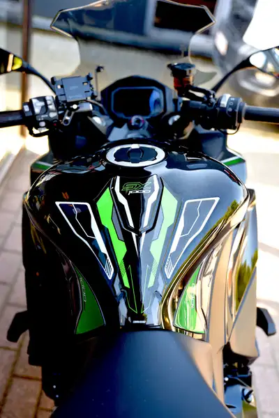 Kawasaki NINJA 1000SX - foto 7