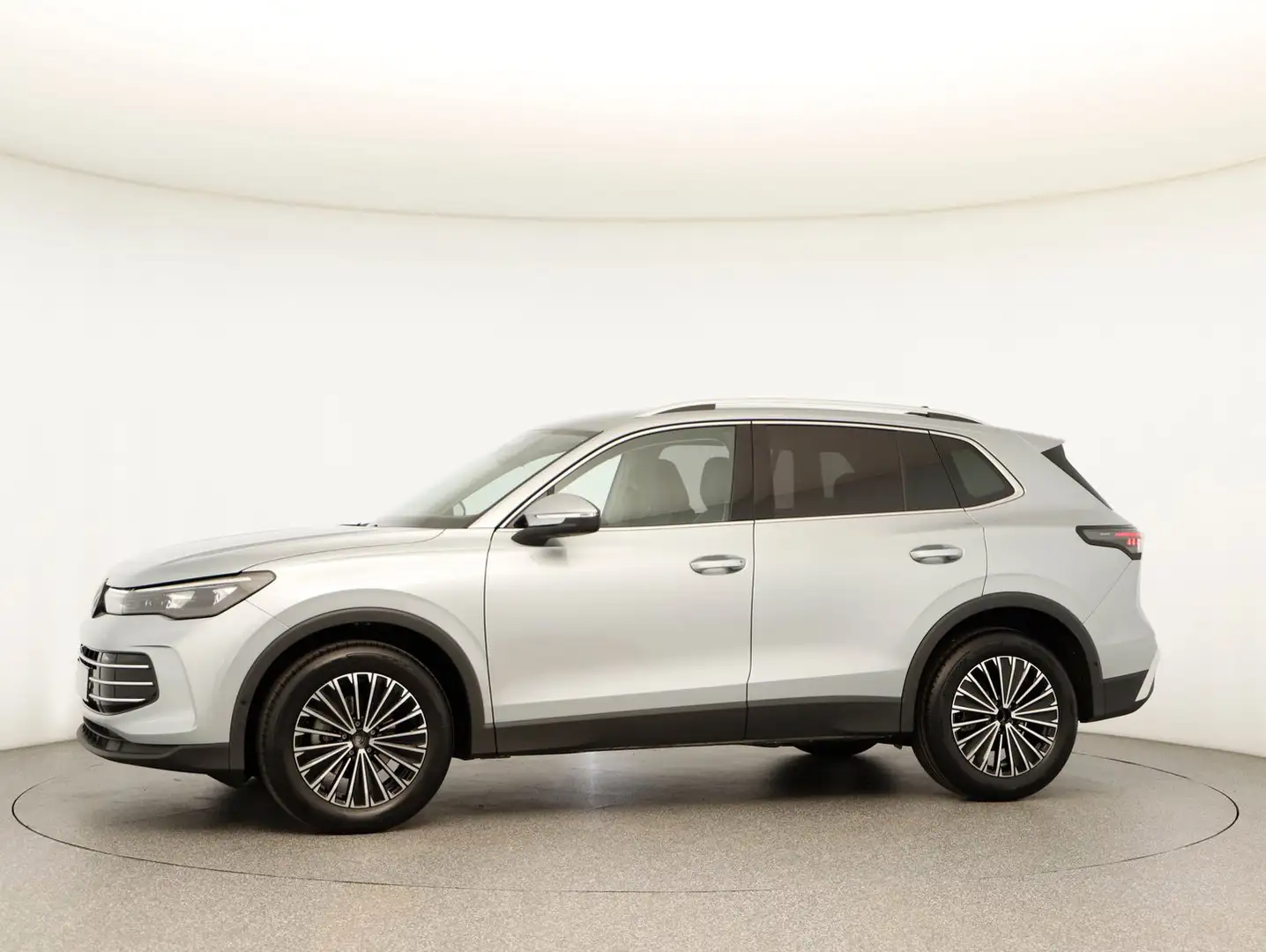 Volkswagen Tiguan Elegance eTSI DSG Silber - 2