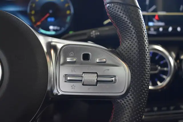 Mercedes-Benz CLA view 14
