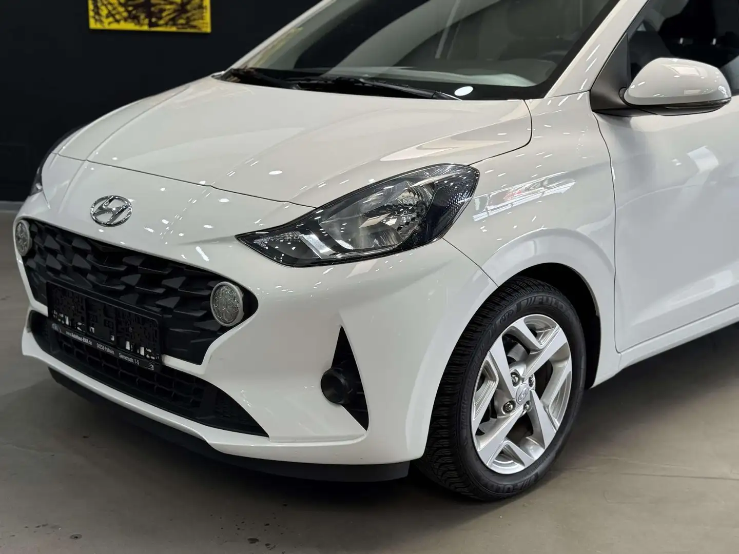 Hyundai i10 Trend*1.Hand*TÜV NEU*PDC*Klima*Lenkrad hei Weiß - 2