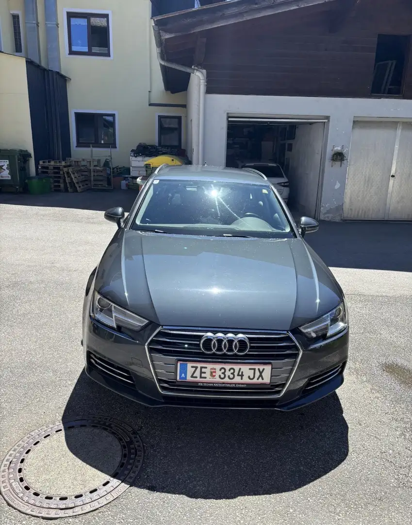 Audi A4 Avant 2,0 TDI Sport - 2