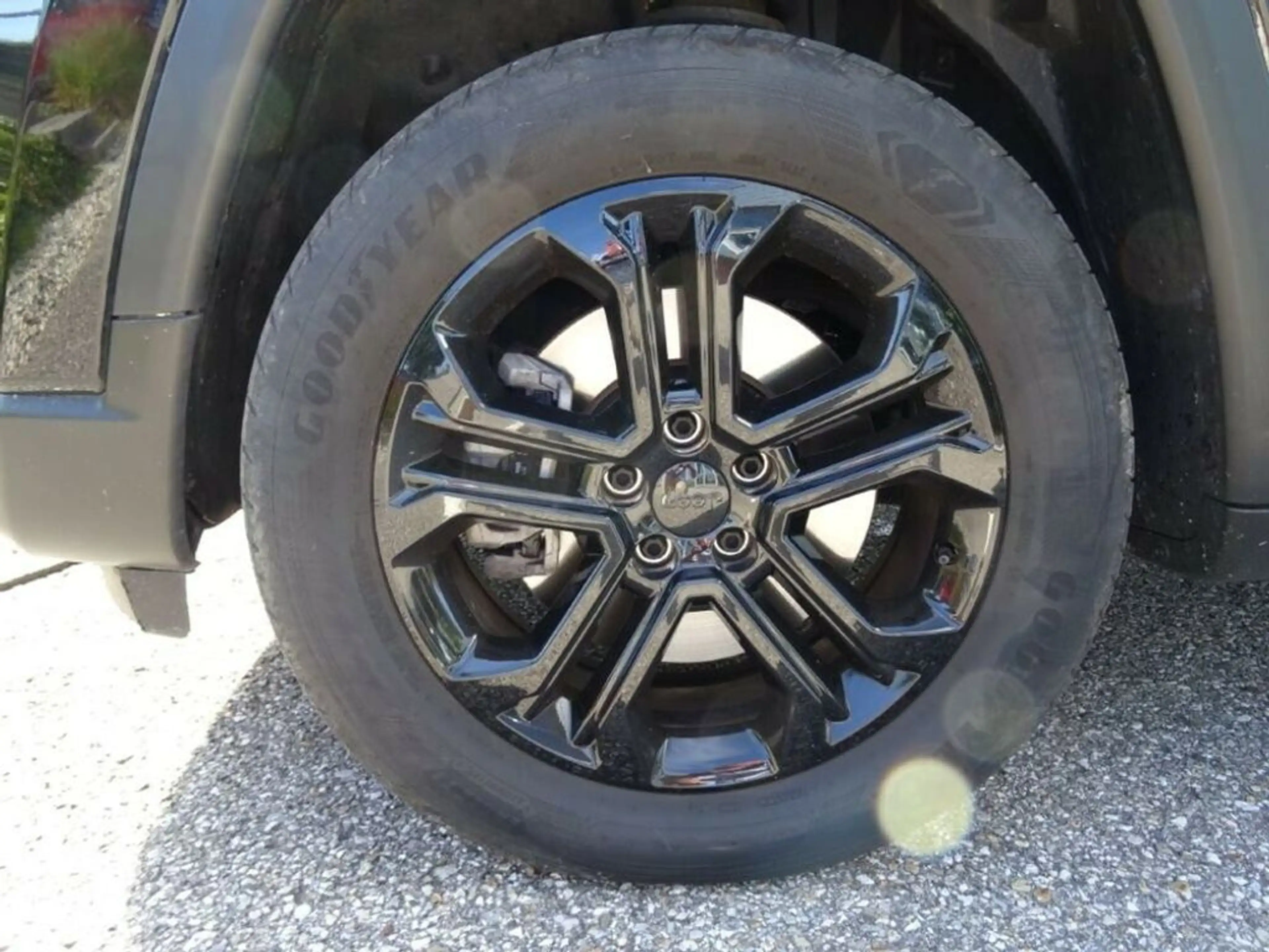 Jeep Compass Night Eagle Plug-In Hybrid 190 4xe Allrad! — photo 6