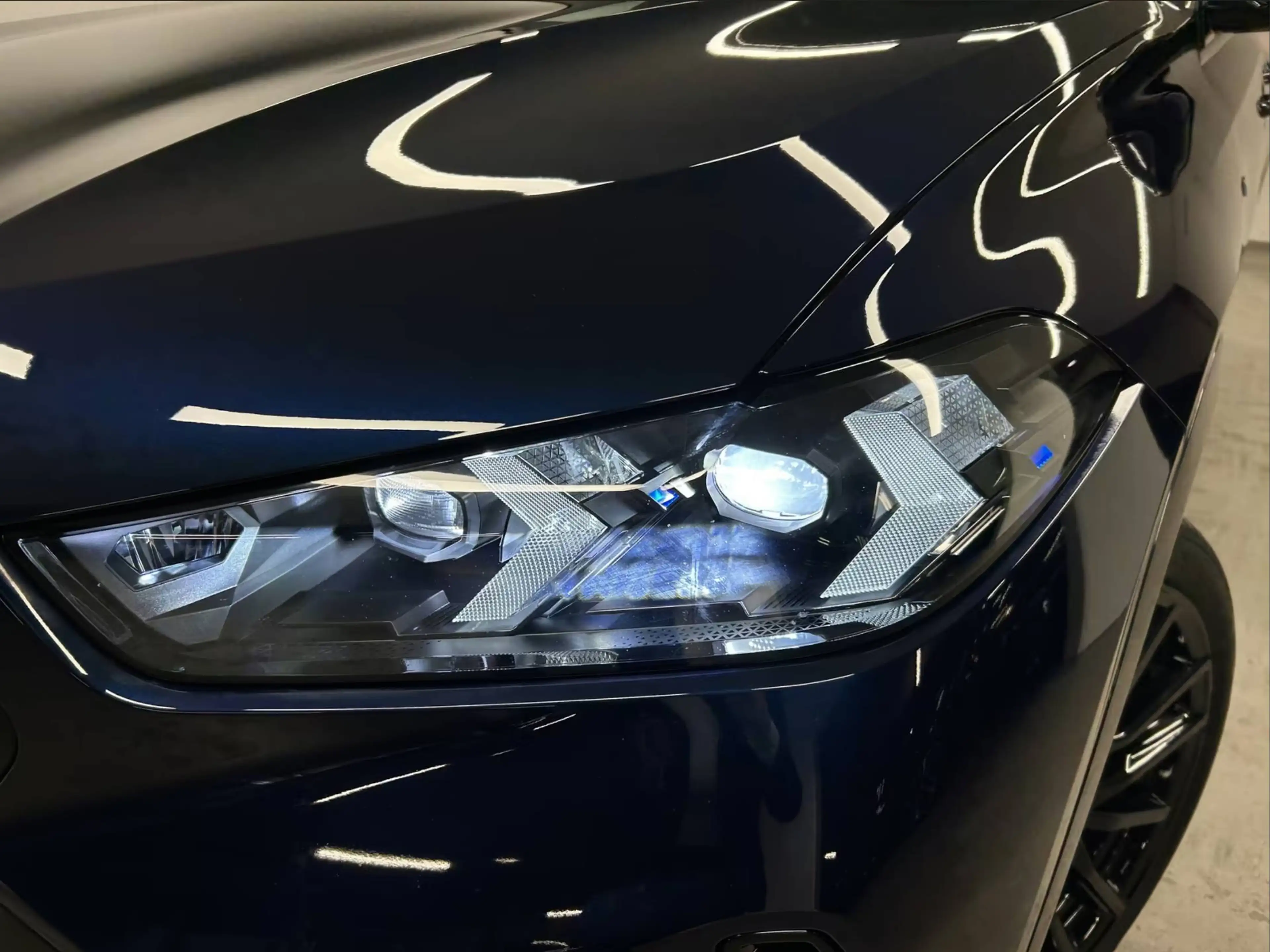 BMW X6 40 d xDrive M Sport — photo 10