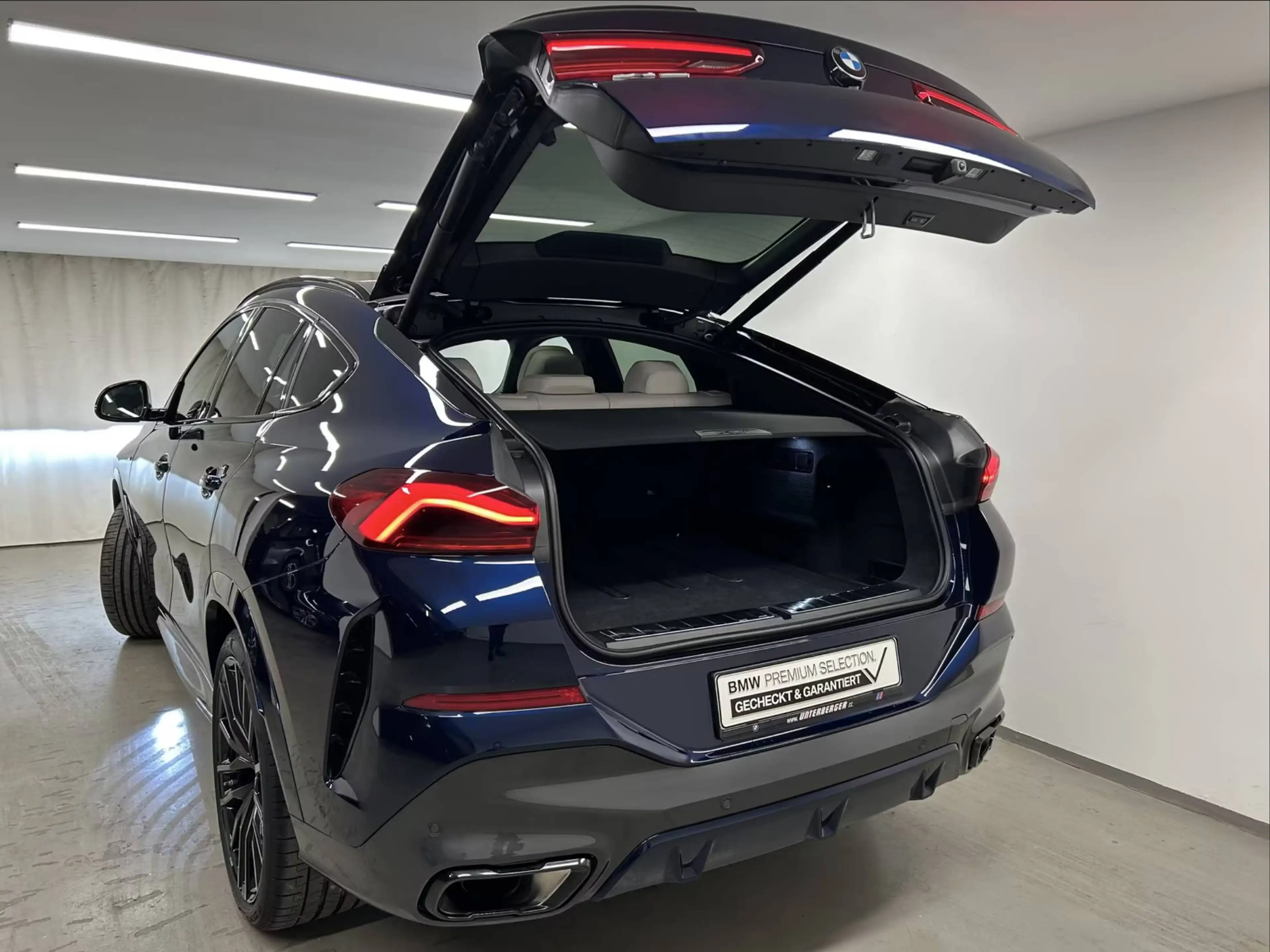 BMW X6 40 d xDrive M Sport — photo 12