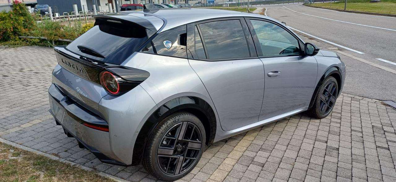 Lancia Ypsilon Hybrid e-DCT 100cv LX