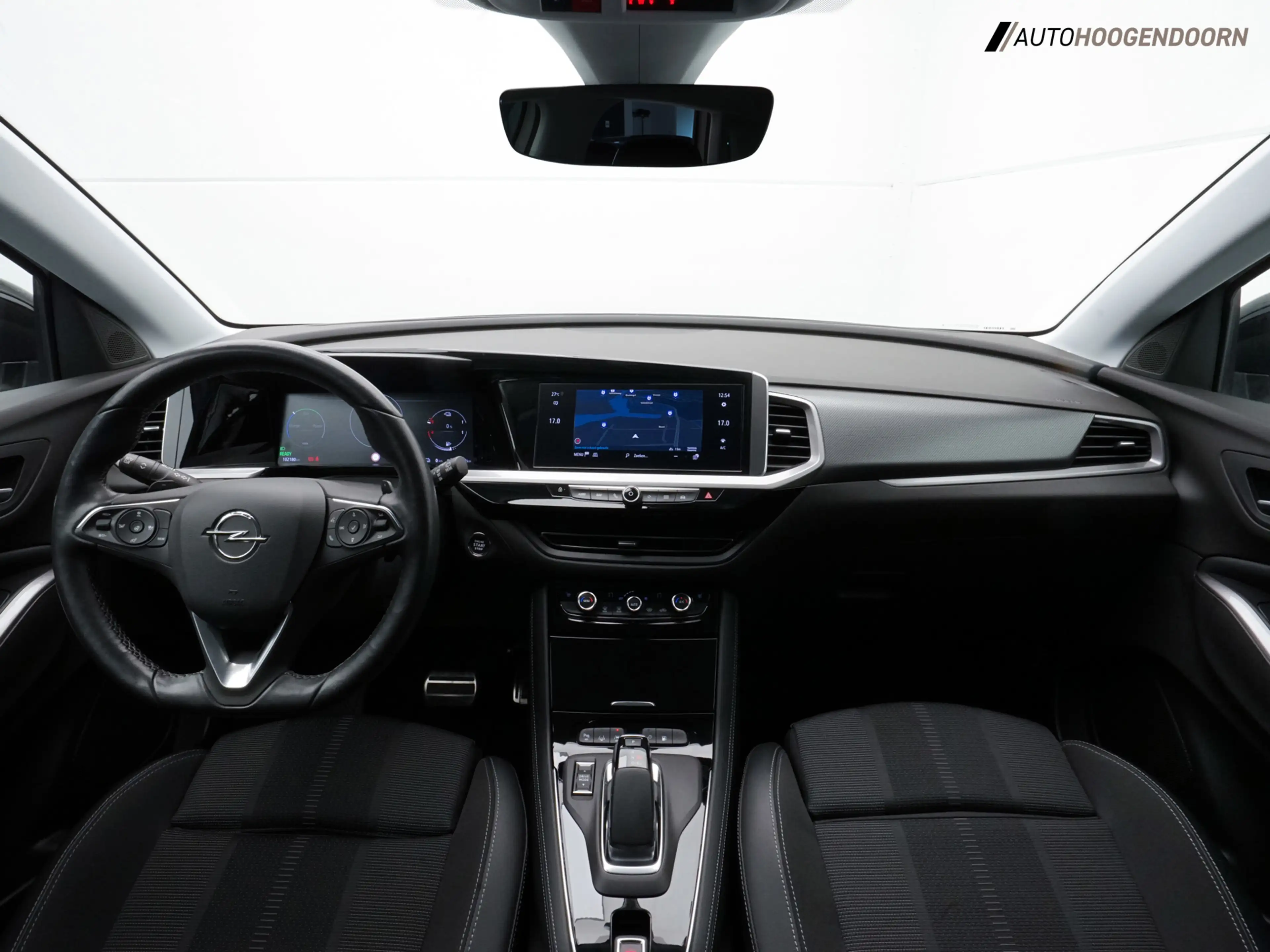 Opel Grandland 1.6 Turbo Plug-In Hybrid Business Elegance Sport ( — photo 15