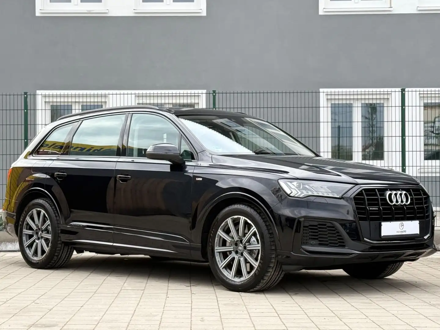 Audi Q7 55 TFSI e quattro S line/PANO/LED/ACC/KAM Czarny - 2