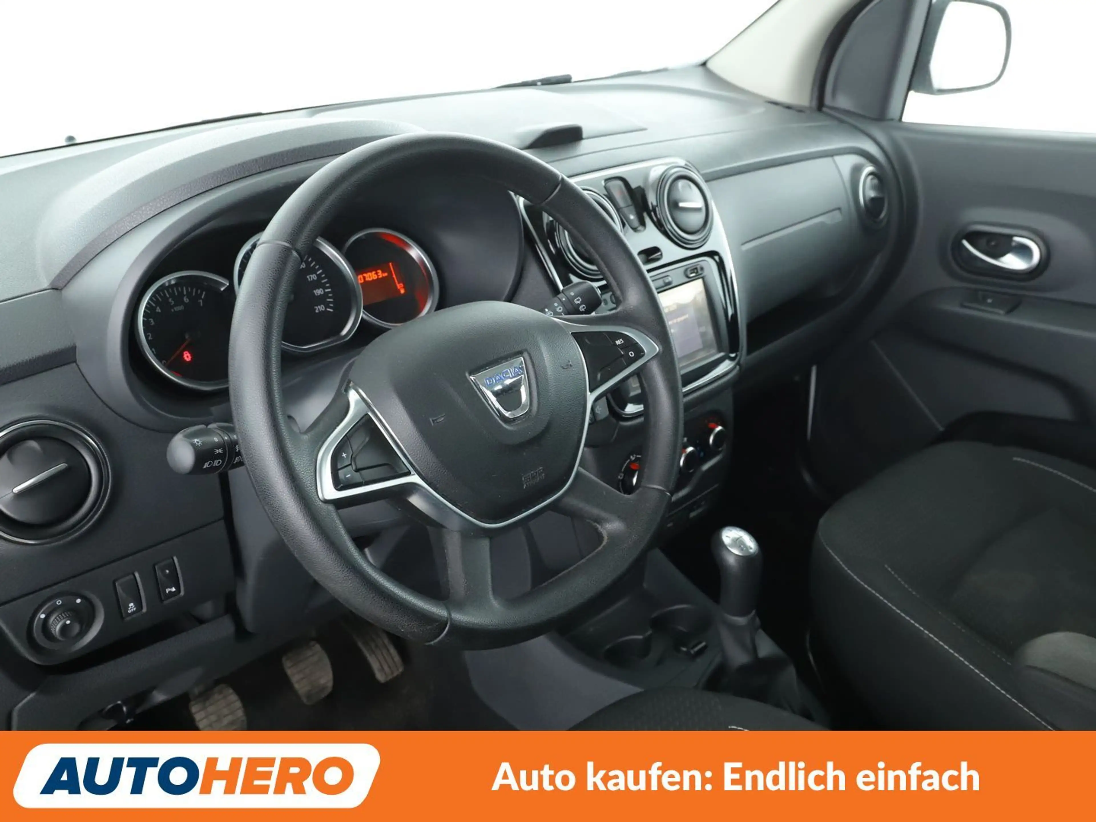 Dacia Lodgy 1.6 SCe Comfort*NAVI*TEMPO*PDC* — photo 11