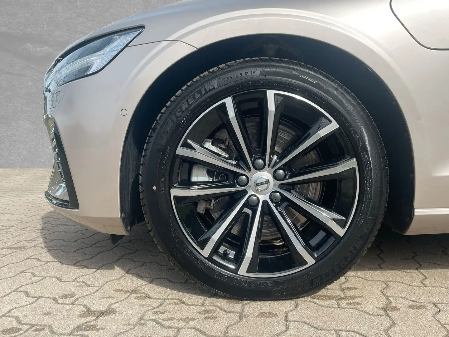 Volvo S60 T8 AWD Recharge Ultimate  Dark  ACC BLIS Braun - 2