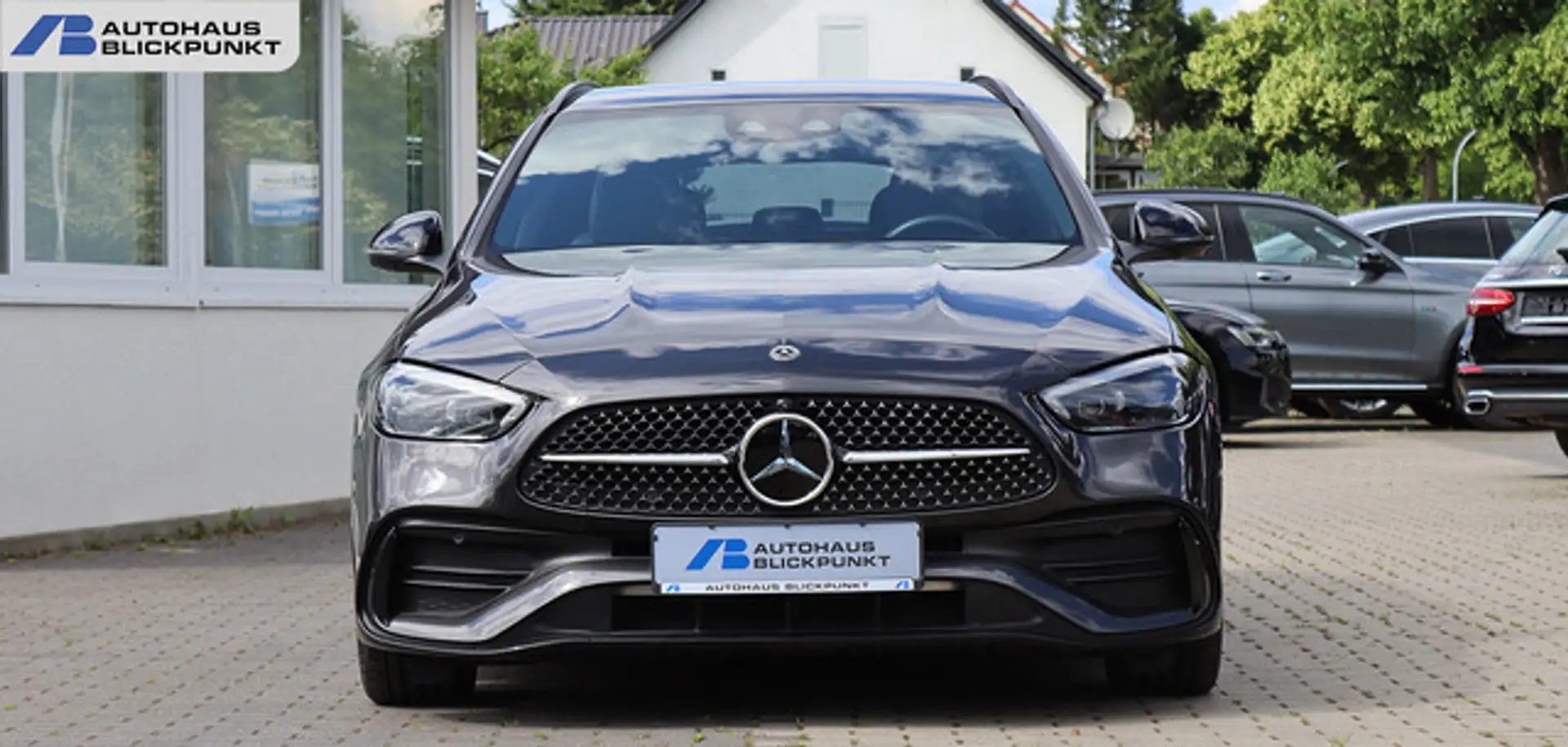 Mercedes-Benz C 300 4M AMG DISTR+KAM360+STANDHZG+DIGITAL-LIGHT Gris - 2