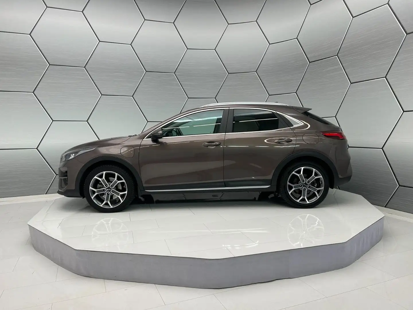 Kia XCeed 1.5 T-GDI Business Line Kamera PDC Navi Bruin - 2