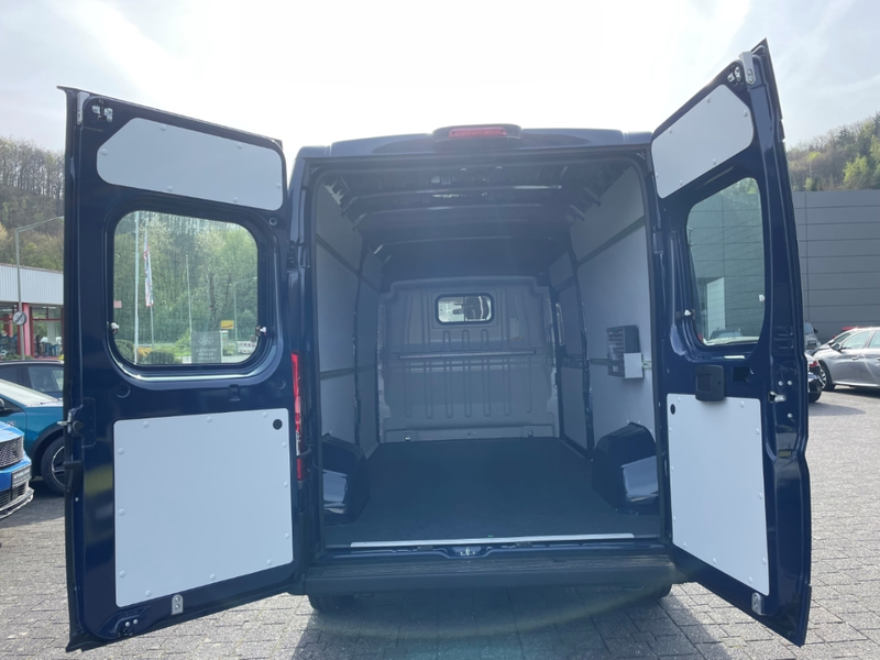 Peugeot Boxer L3H2 HDi140 Avantage Edition 335 KLIMA — photo 6