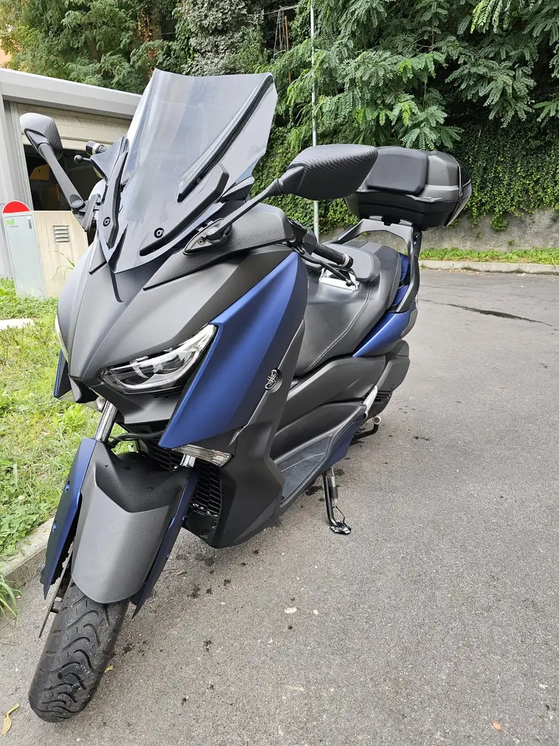 Yamaha X-Max 300 Kék - 1
