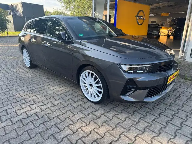 Opel Ultimate Astra L Sports Tourer (2022->) Ultimate Paket