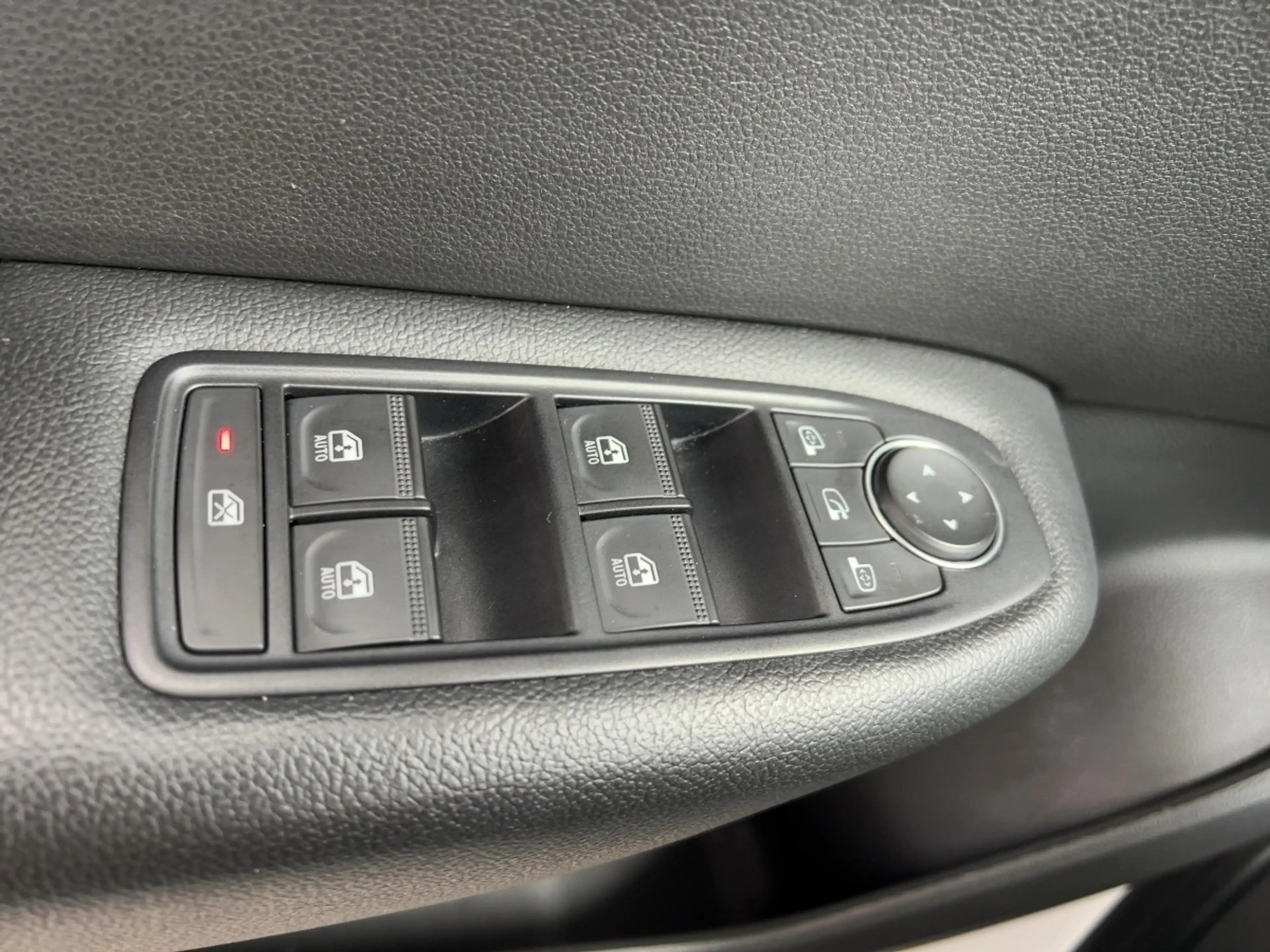 Renault Arkana EVOLUTION Mild Hybrid 140 EDC Apple CarPlay — photo 20