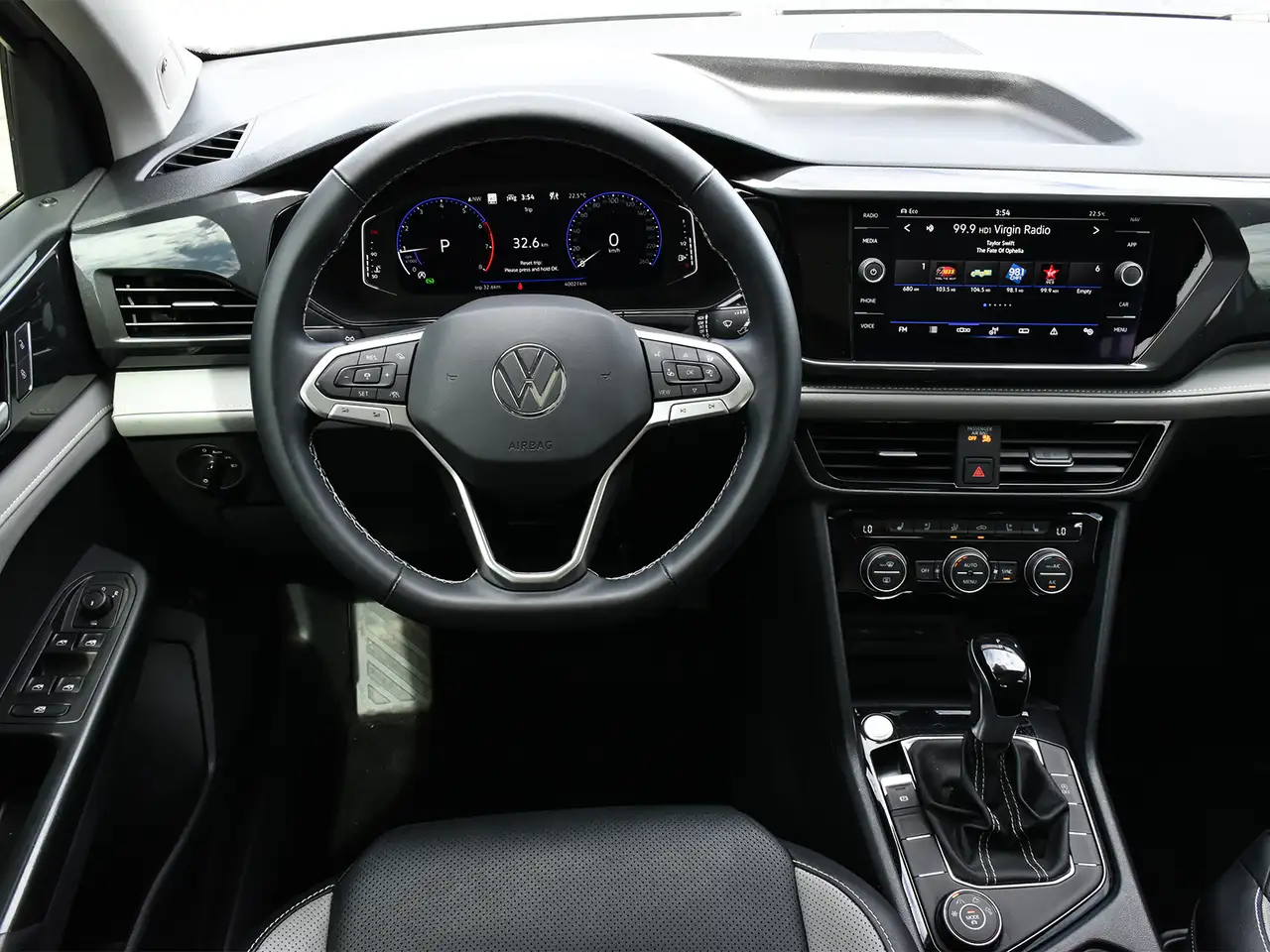 Volkswagen Taos снимка Volkswagen Taos