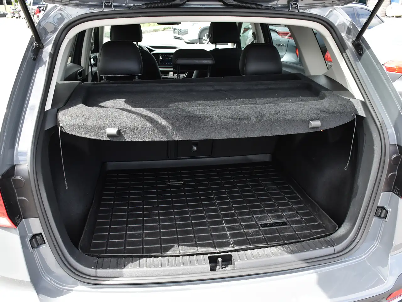 Volkswagen Taos снимка Volkswagen Taos