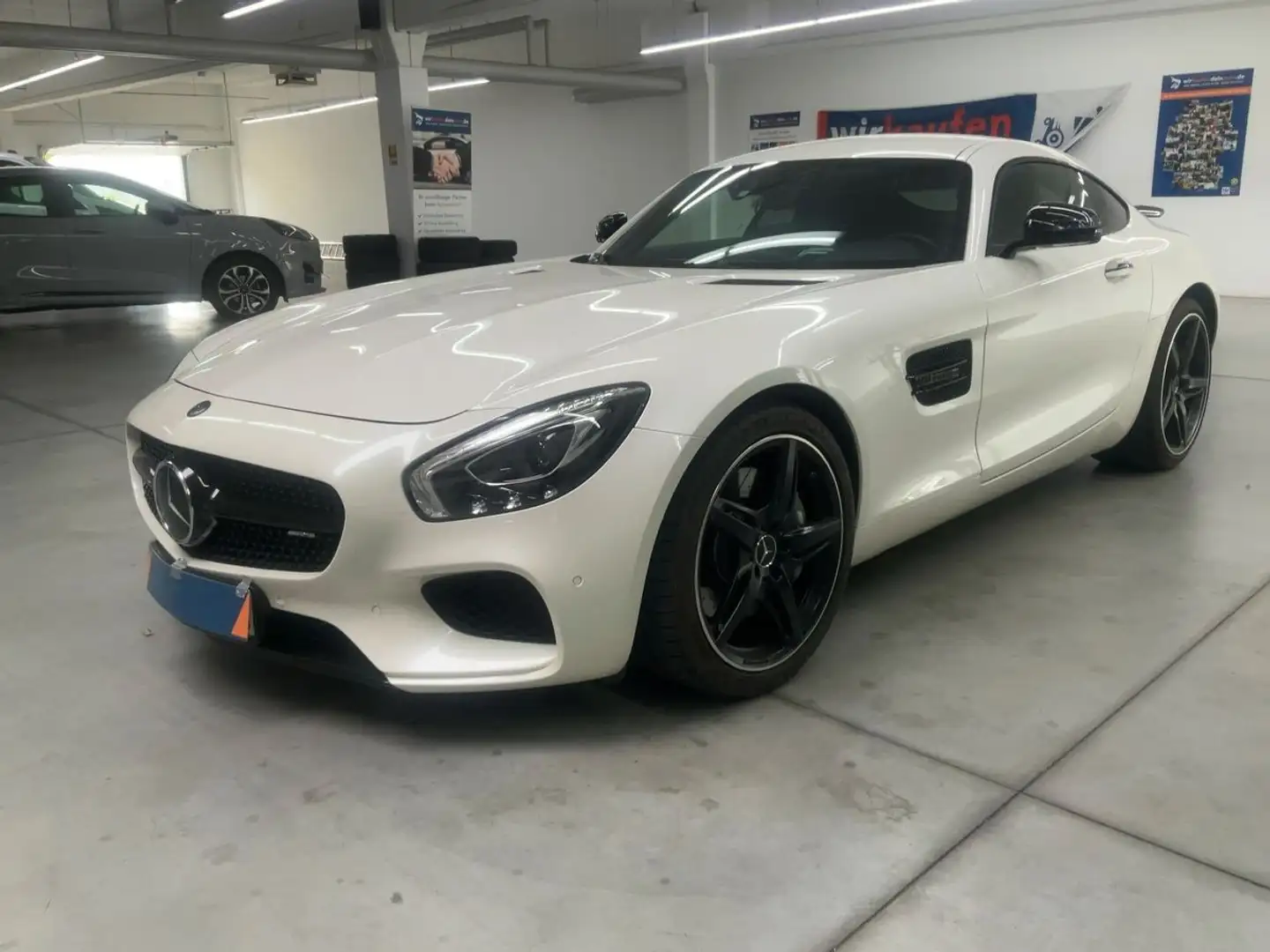 Mercedes-Benz AMG GT Coupé +LED+AERO+BURM+ACC+SCHALENSITZE+SHZ Blanc - 1