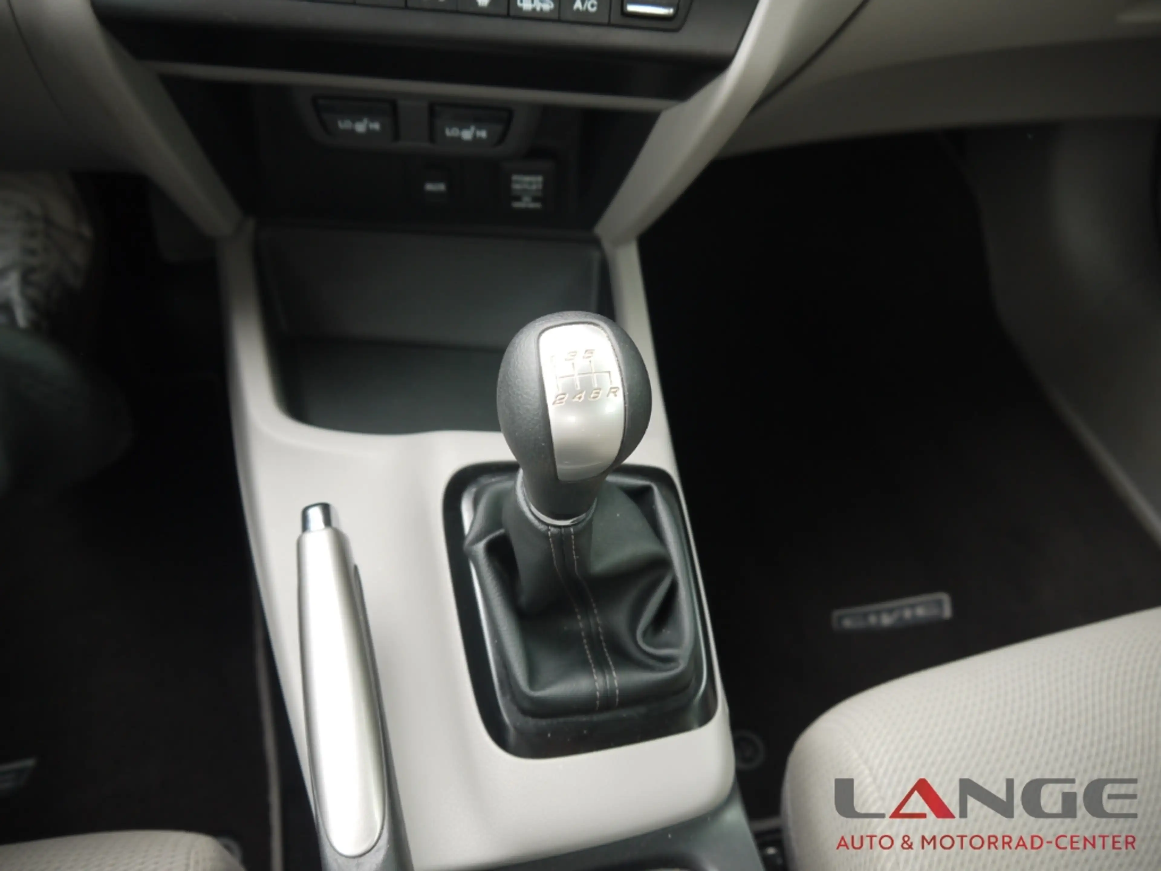 Honda Civic Lim. 4-trg. Executive Xenon Klimaautom SD SHZ Keyl — photo 11
