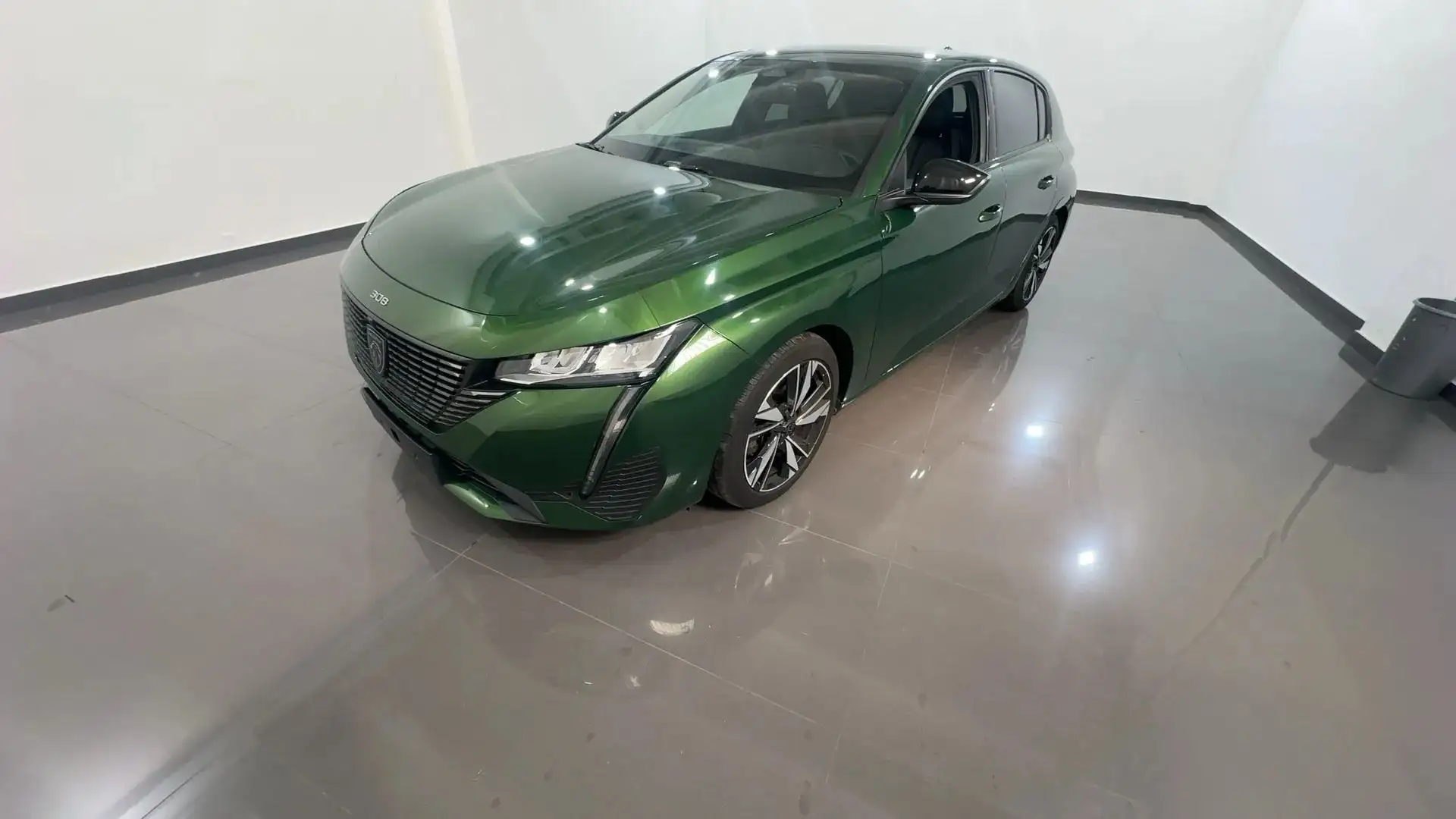 Peugeot 308 308 1.2 puretech t Allure s&s 130cv eat8 Verde - 1