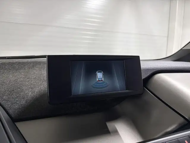 BMW I3 view 13