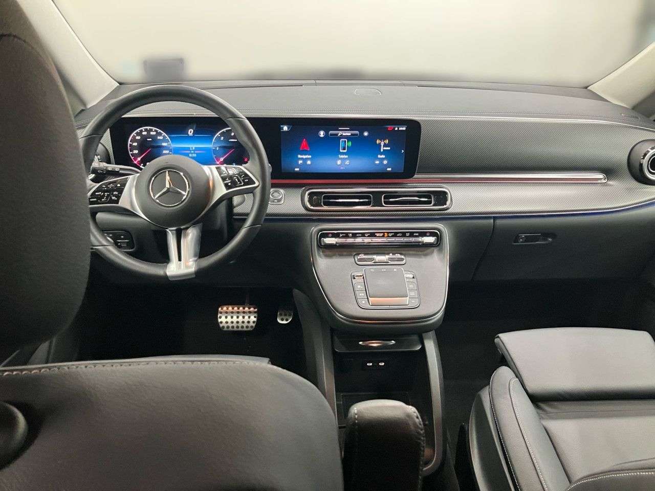 Mercedes-Benz V 250