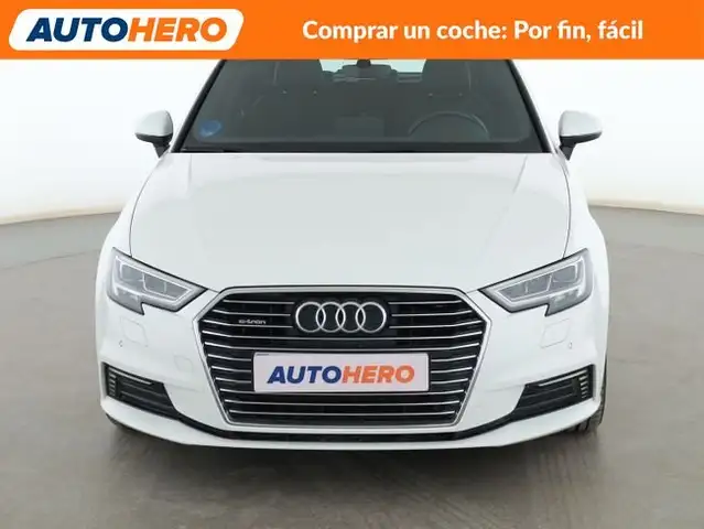 Audi E-Tron view 9