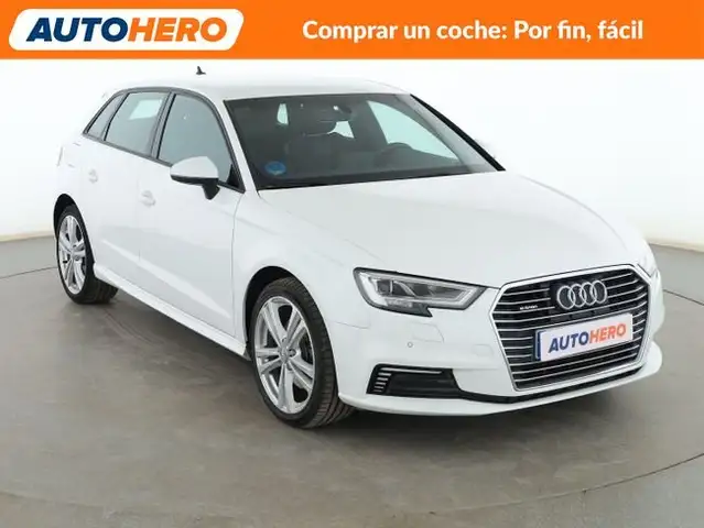 Audi E-Tron view 8