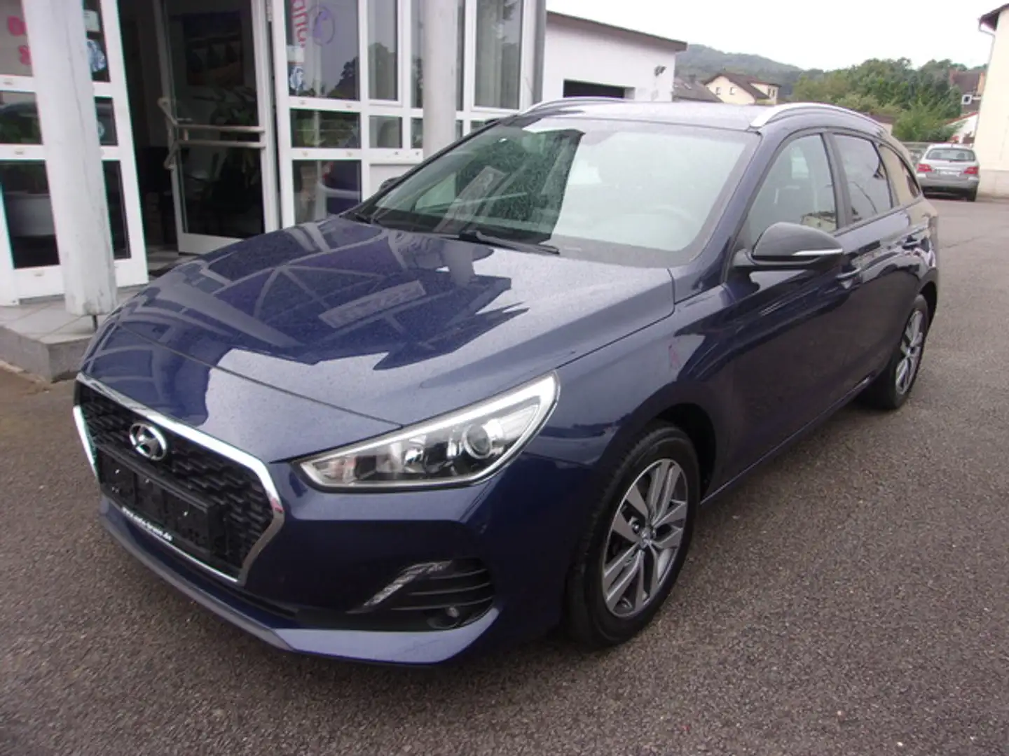 Hyundai i30 Kombi YES! Klimaaut ALU SHZ Kamera Bleu - 1