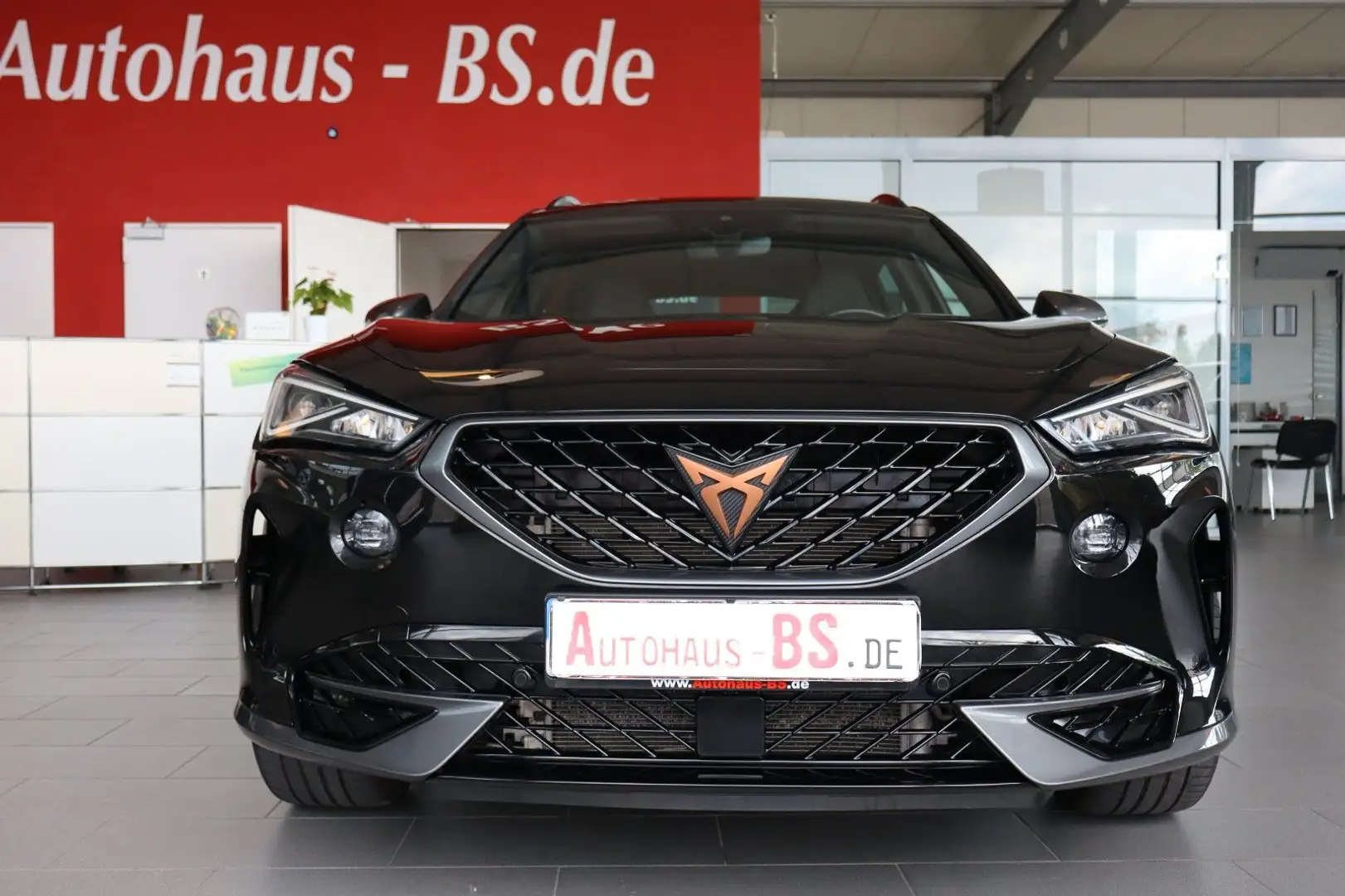 CUPRA Formentor VZ 1.4 e-Hybrid,Kamera,Navi,LED,1.Hand Zwart - 2