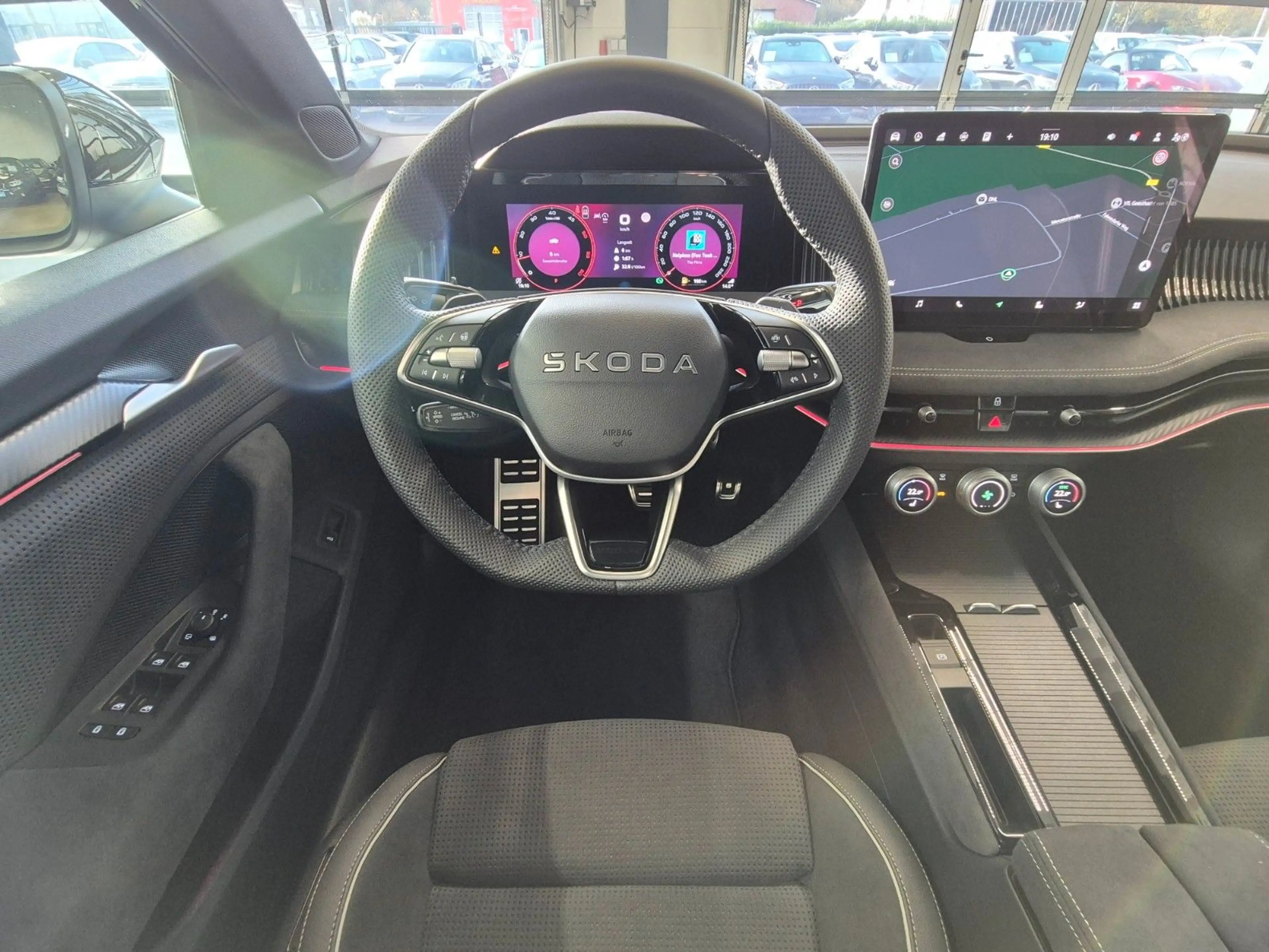 Skoda Superb SUPERB COMBI 2.0 TDI 4x4 SPORTLINE 5J GARANTIE — photo 15