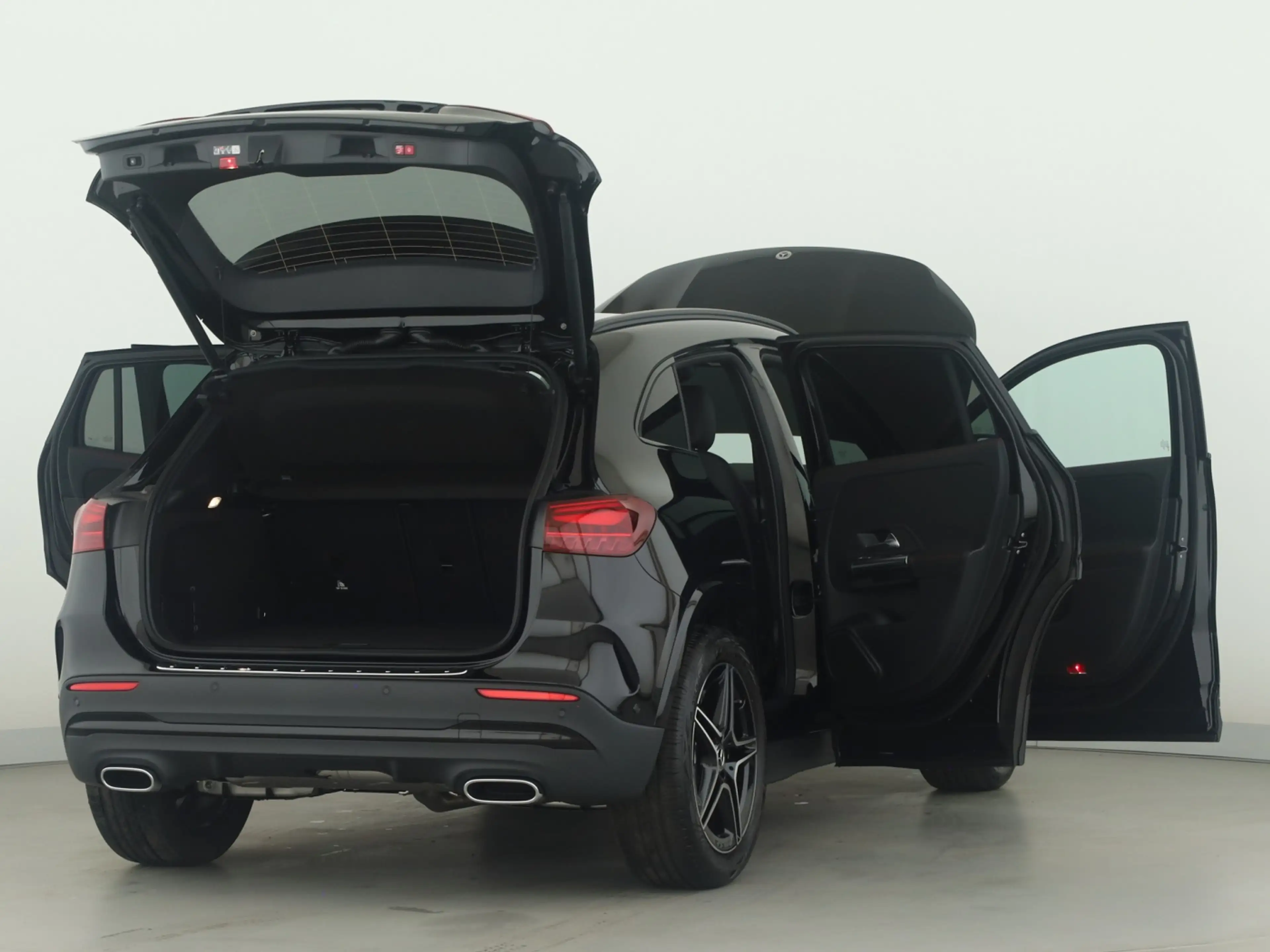 Mercedes-Benz GLA 200 360 ACC AHK AUT DynLicht Fernlichtass. — photo 9