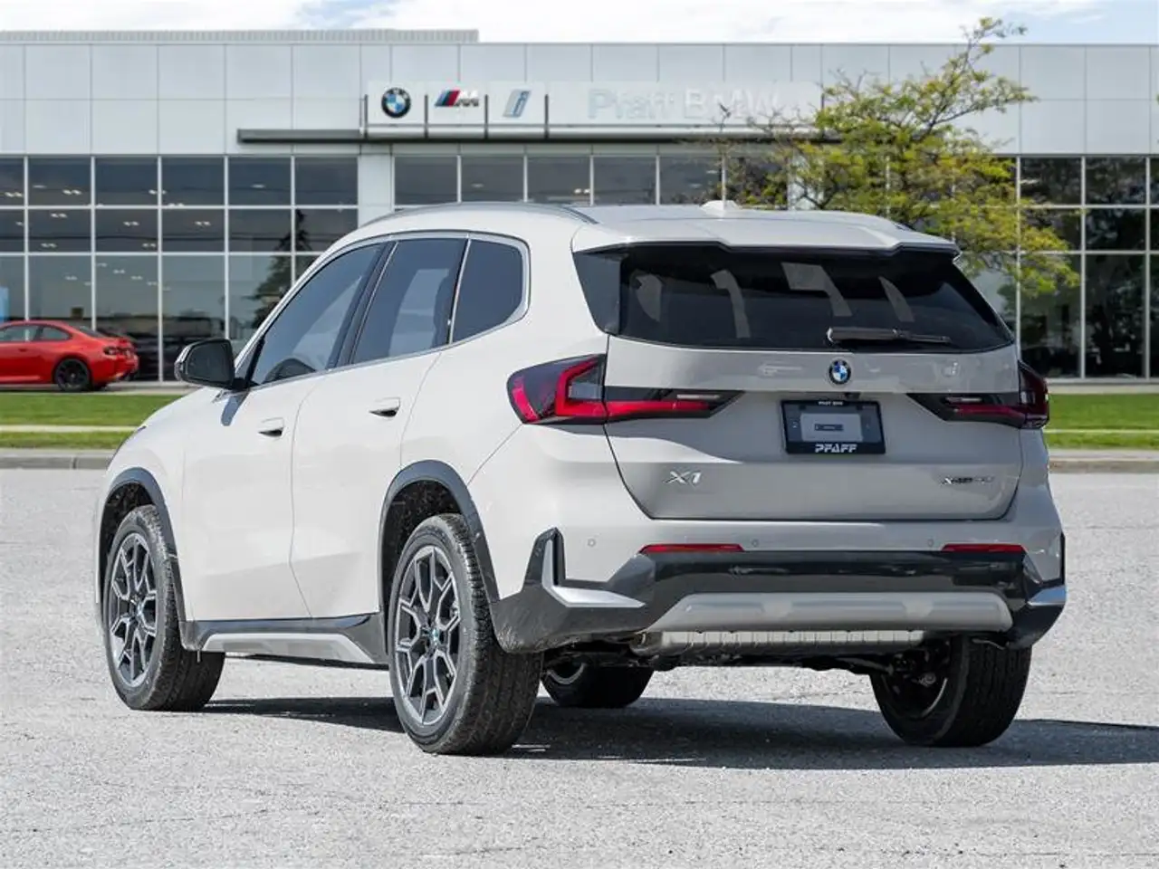 BMW X1 снимка BMW X1