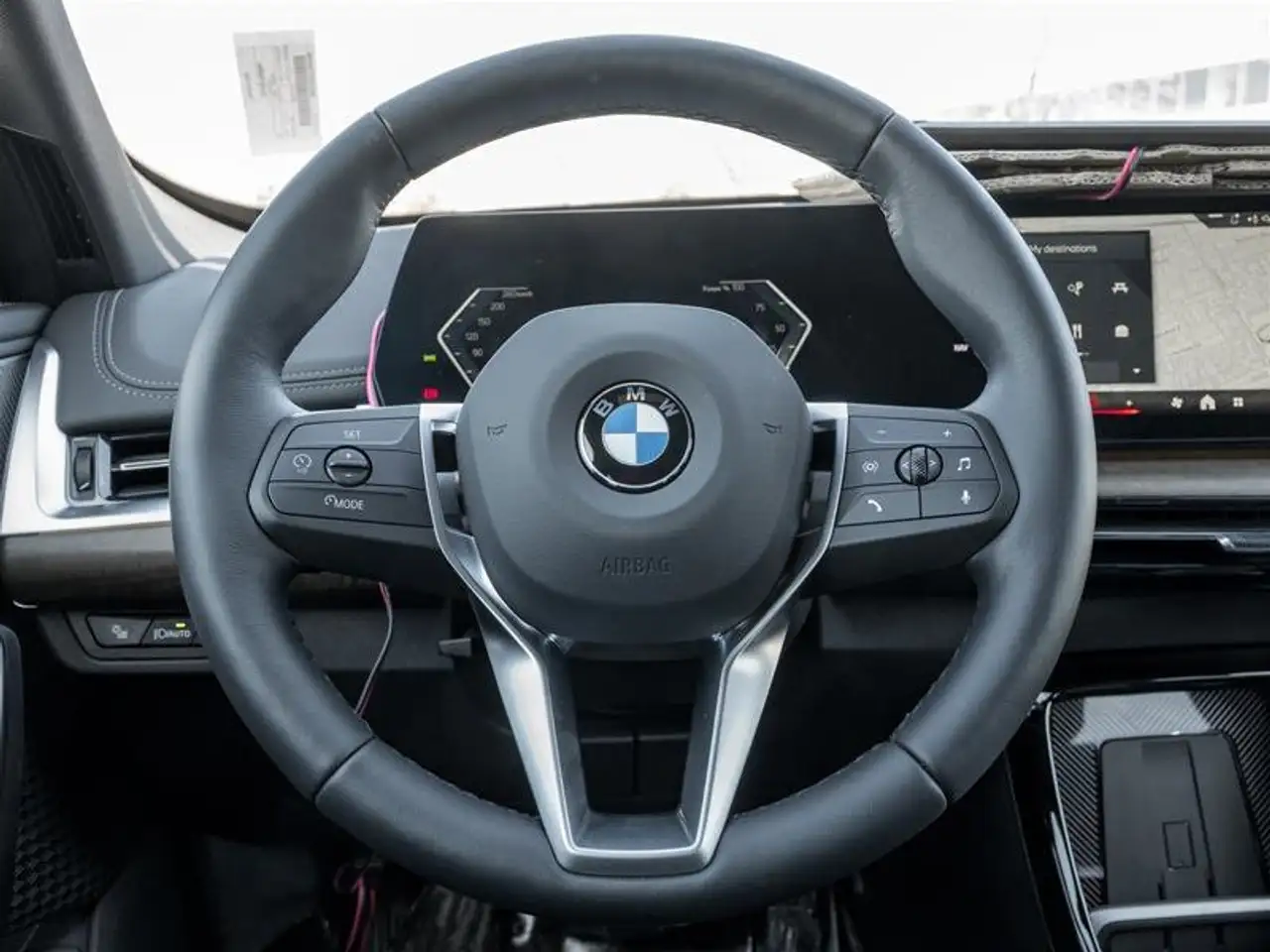 BMW X1 снимка BMW X1