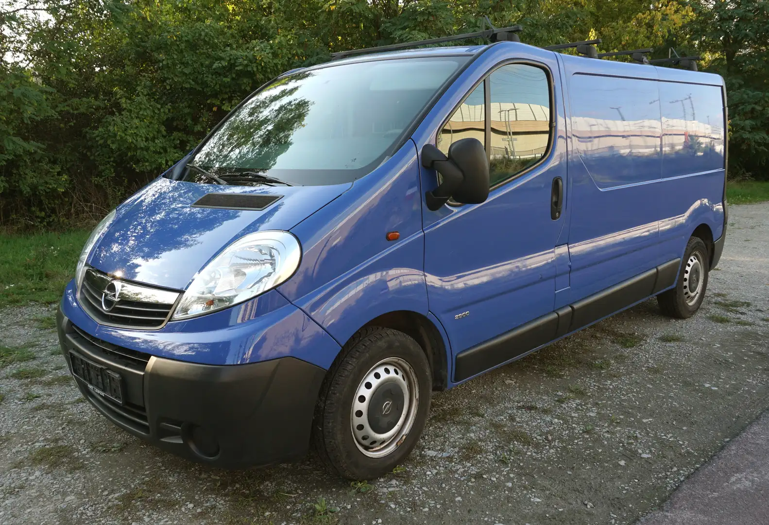 Opel Vivaro Vivaro 2.0 CDTI L2H1 Blau - 1