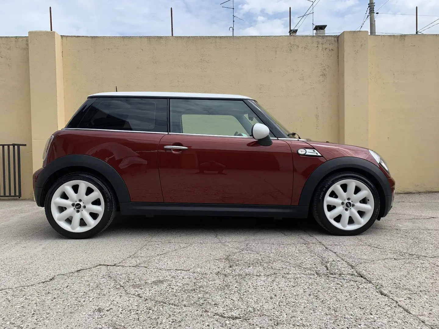 MINI Cooper D Mini III R56 2007 Hatchback 1.6 - 1